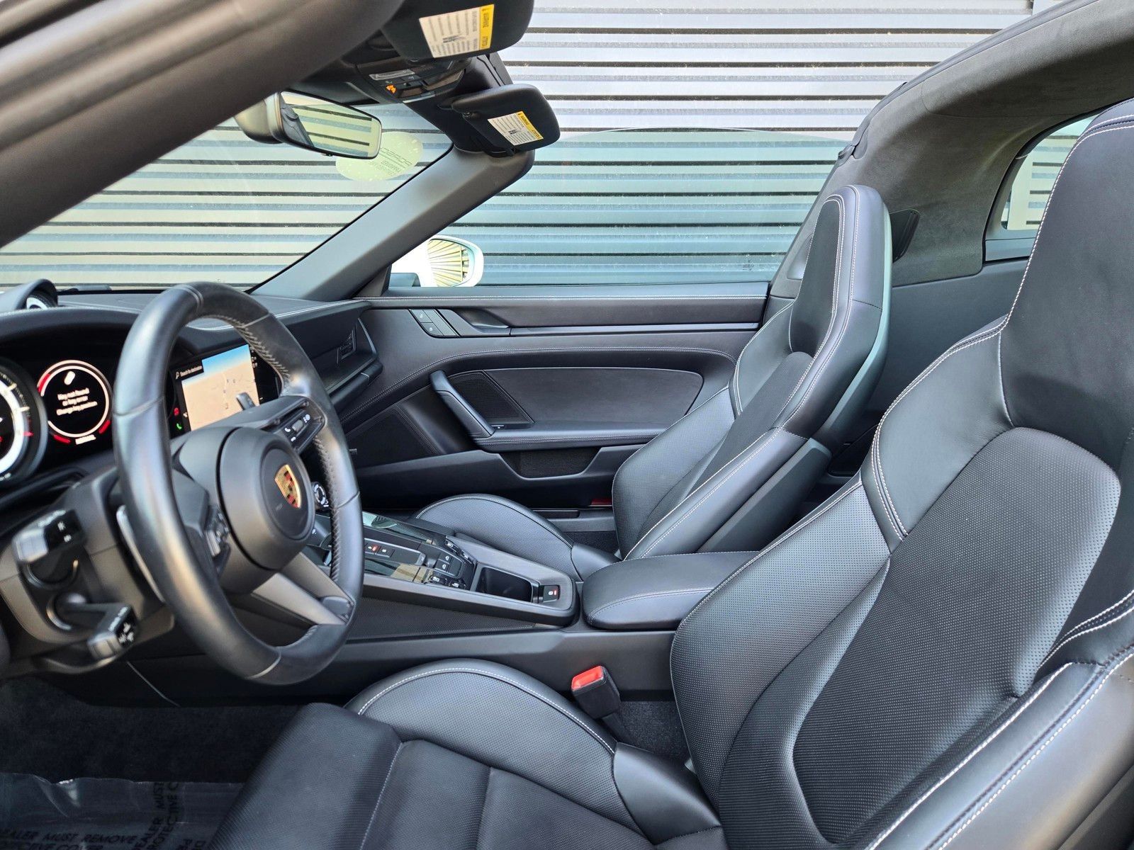 2023 Porsche 911 Targa 4 GTS — foto completa 26 de 27
