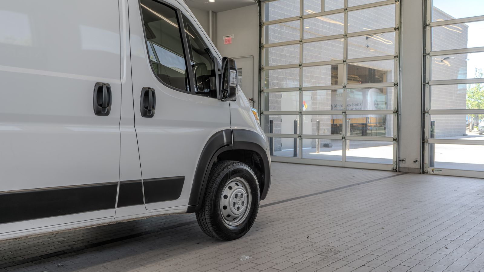 2025 Ram ProMaster 2500 Base — full photo 29 of 33