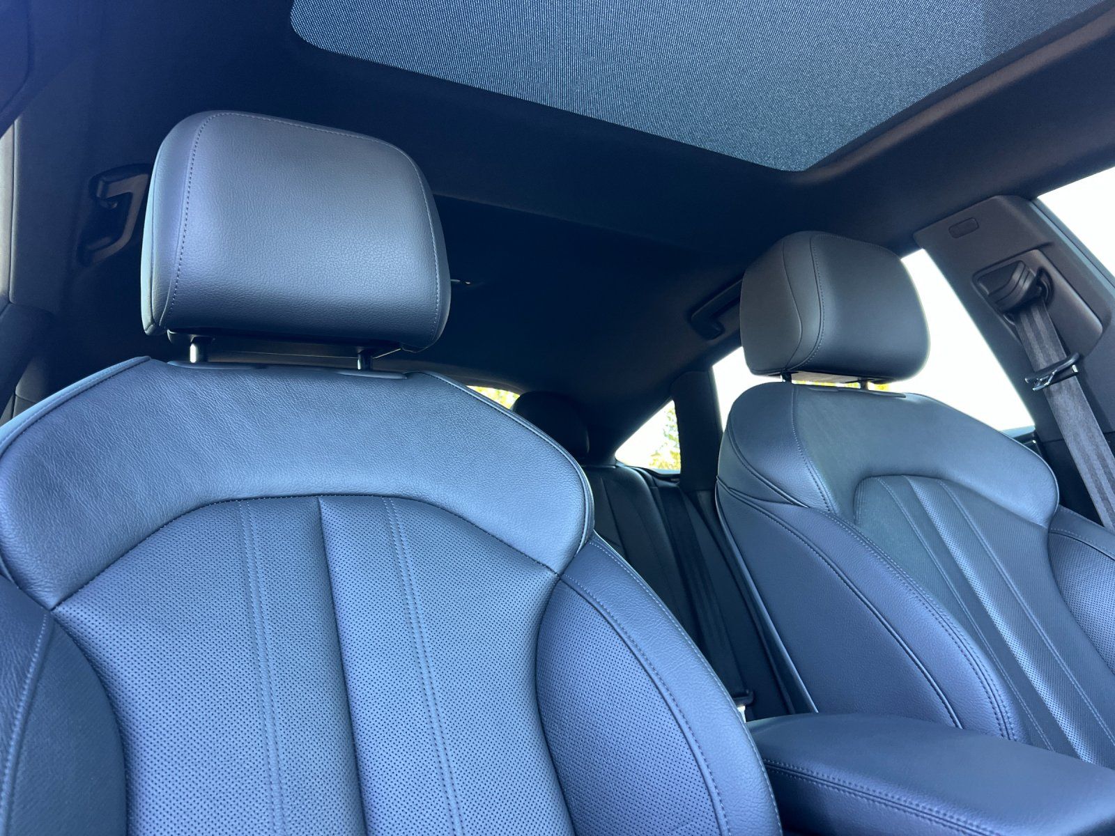 2018 Audi A5 2.0T Premium Plus — full photo 17 of 29
