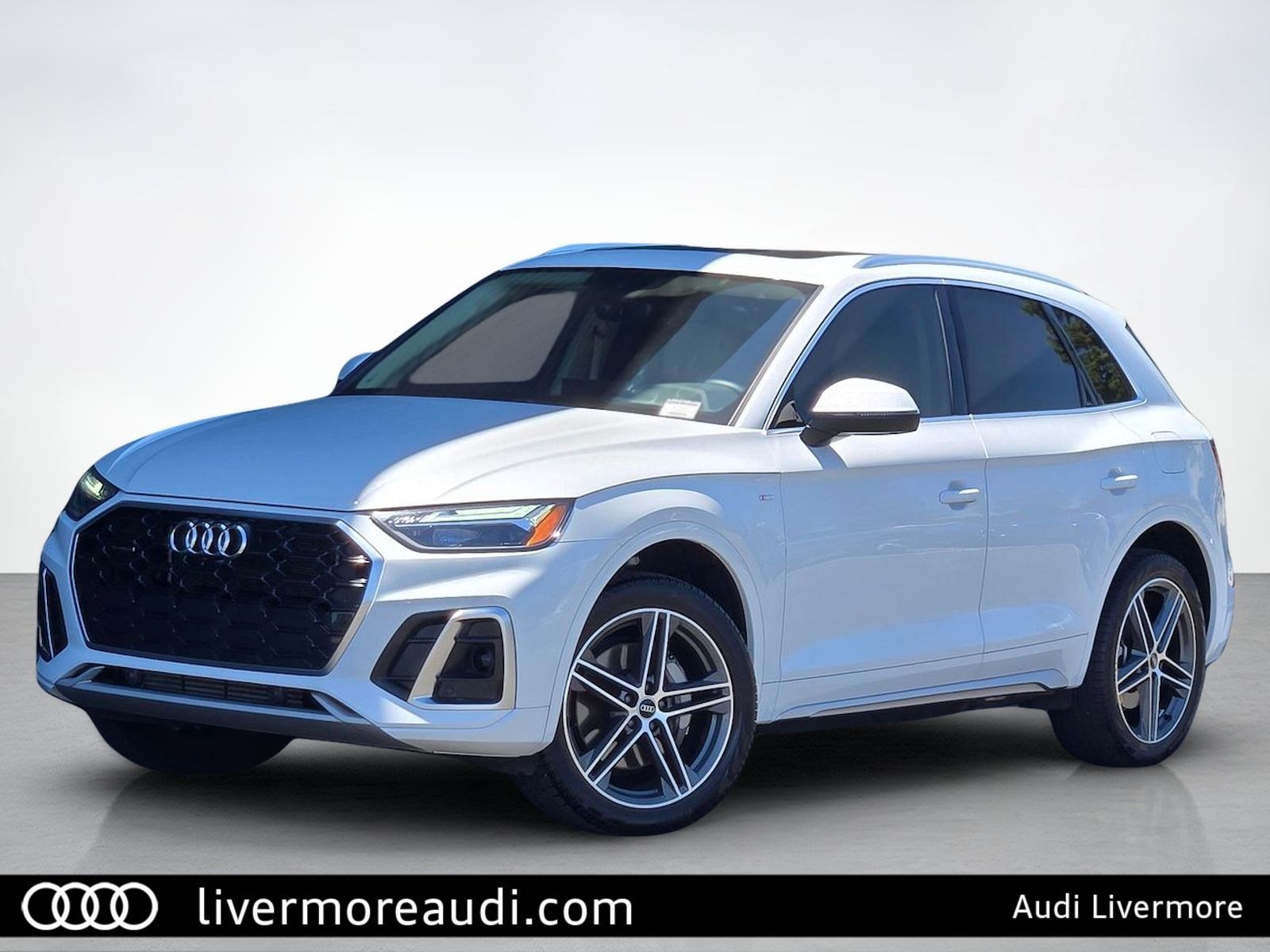 2023 Audi Q5 e 55 Premium Plus — foto completa 1 de 45