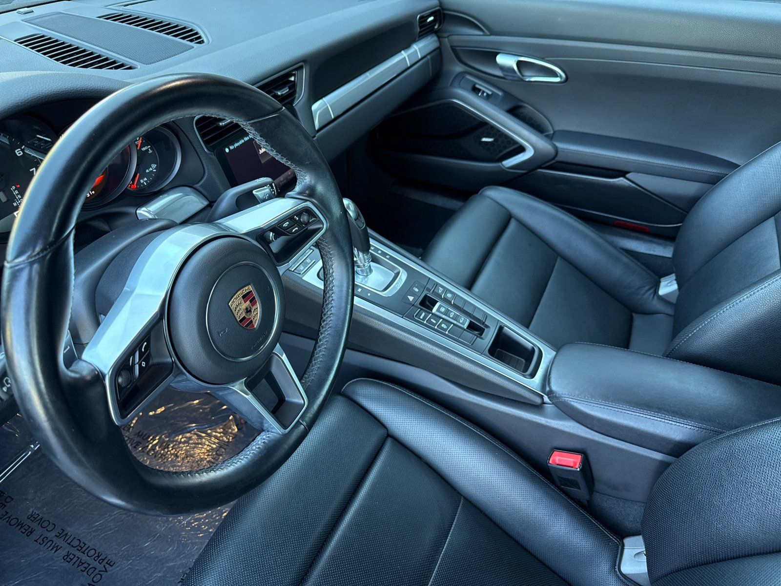 2017 Porsche 911 Carrera — full photo 4 of 28