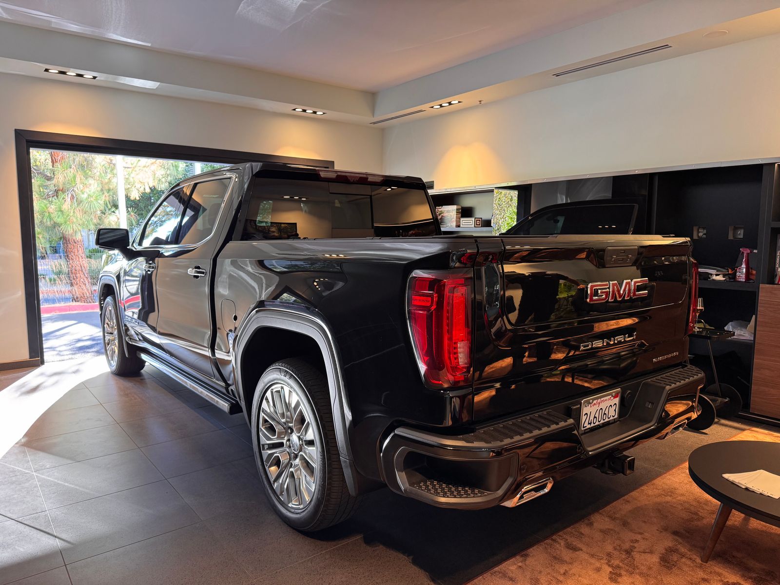 2021 GMC Sierra 1500 Denali — full photo 7 of 10