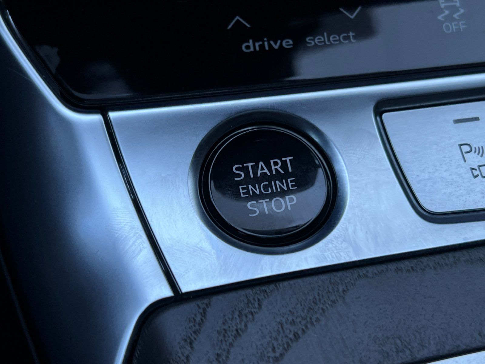 2023 Audi A6 55 Premium Plus — full photo 22 of 28