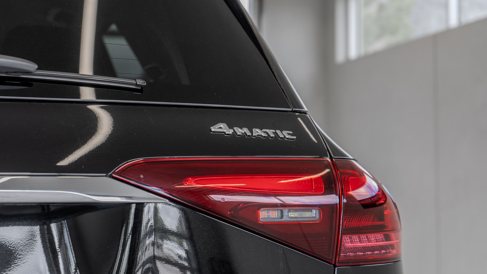 2025 Mercedes-Benz GLE GLE 450 — full photo 24 of 34