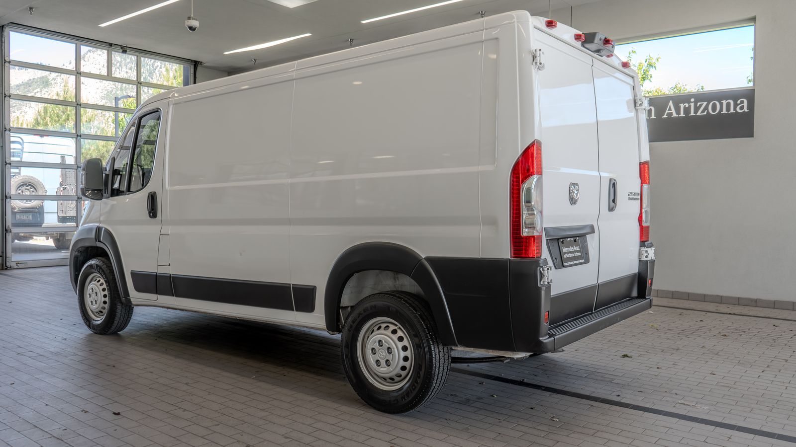2025 Ram ProMaster 2500 Base — full photo 13 of 33