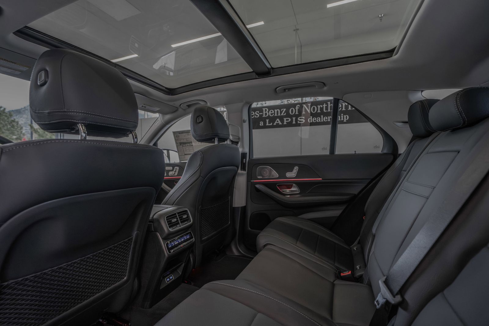 2026 Mercedes-Benz GLE GLE 450 — foto completa 26 de 36