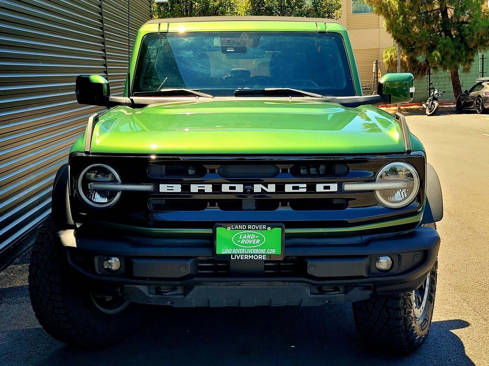 2022 Ford Bronco Outer Banks — foto completa 10 de 45