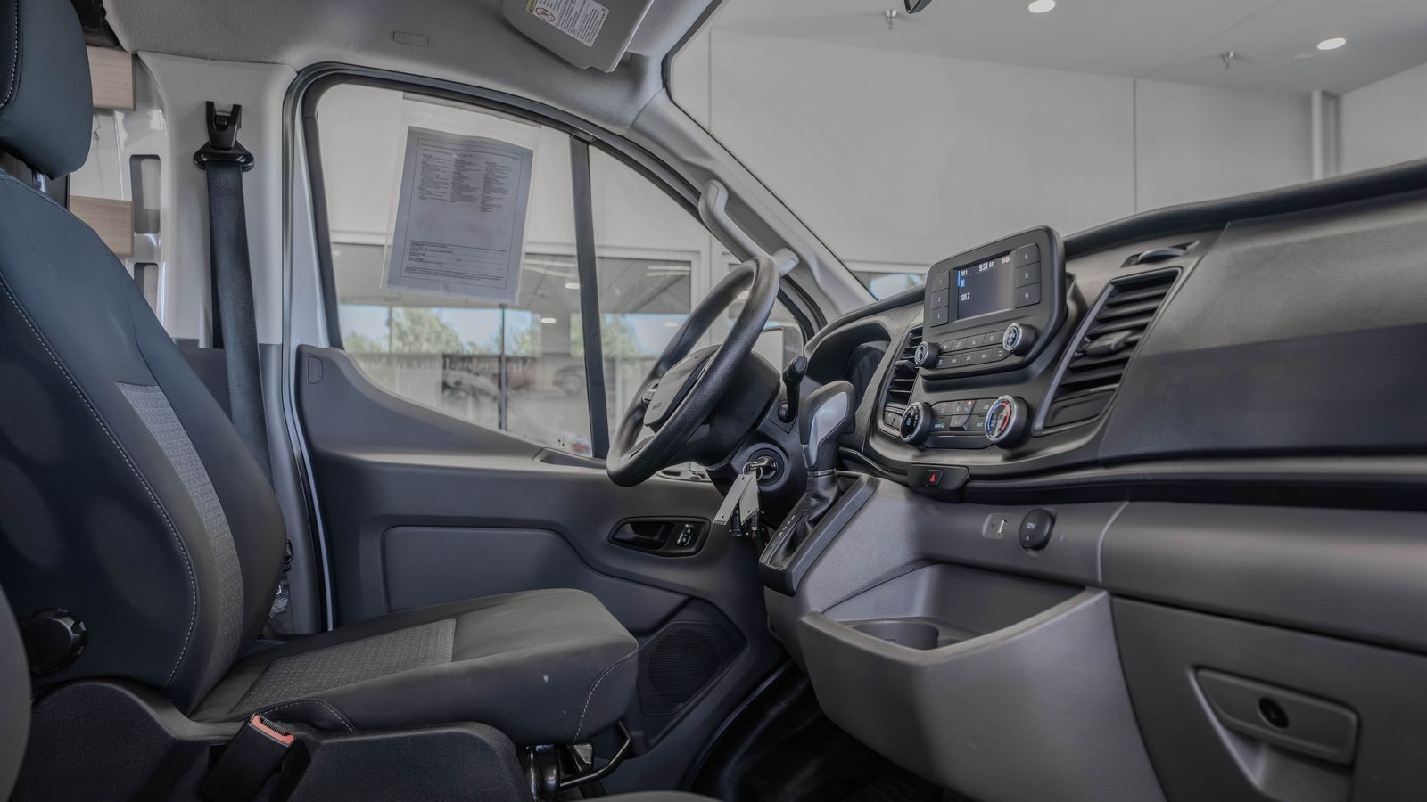 2025 Ford Transit-250 Base — full photo 17 of 31