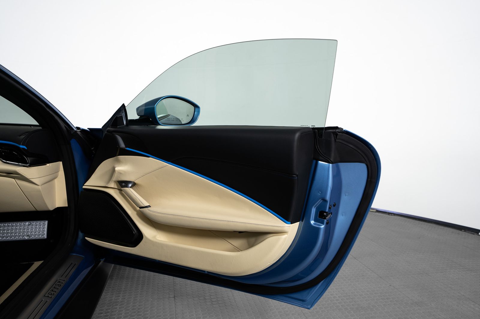 2023 Ferrari Roma — full photo 33 of 40