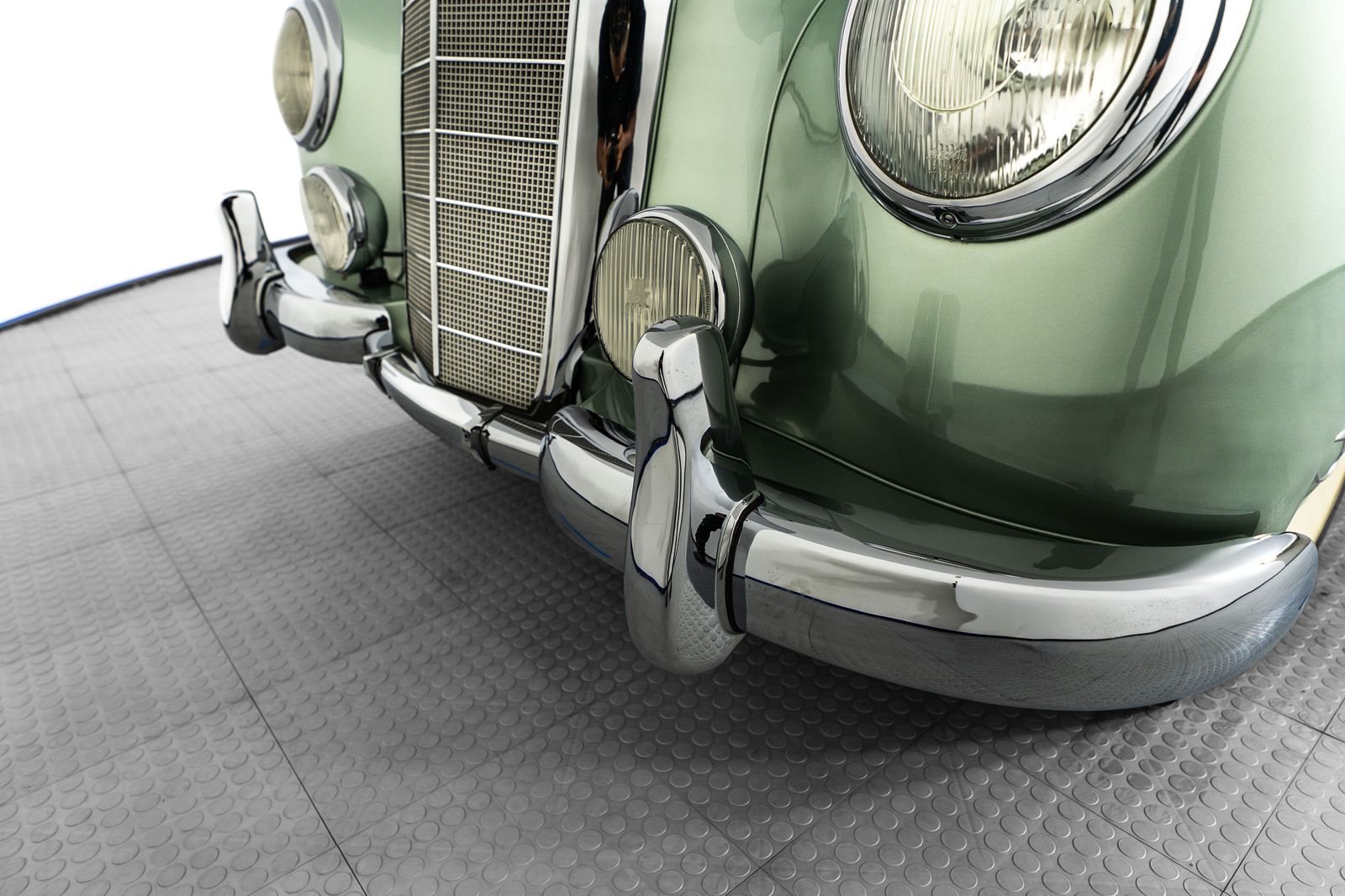 1953 Mercedes-Benz 300-Class — full photo 18 of 100