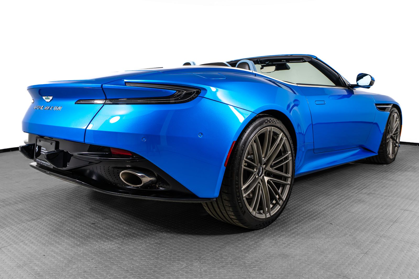 2024 Aston Martin DB12 Volante — full photo 52 of 55