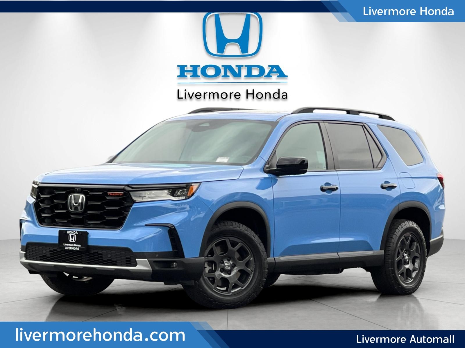 2025 Honda Pilot TrailSport — photo 1 of 29