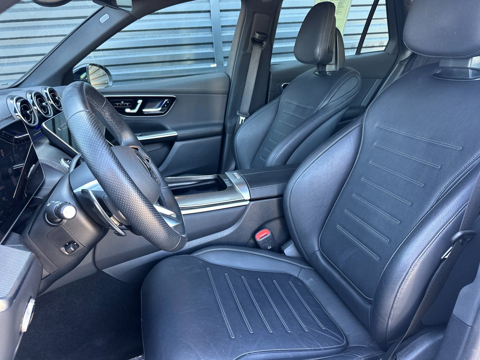 2025 Mercedes-Benz GLC GLC 43 AMG® — full photo 5 of 27