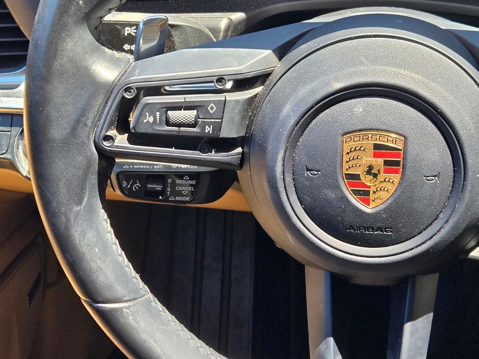 2023 Porsche Panamera 4 Platinum Edition — foto completa 16 de 27