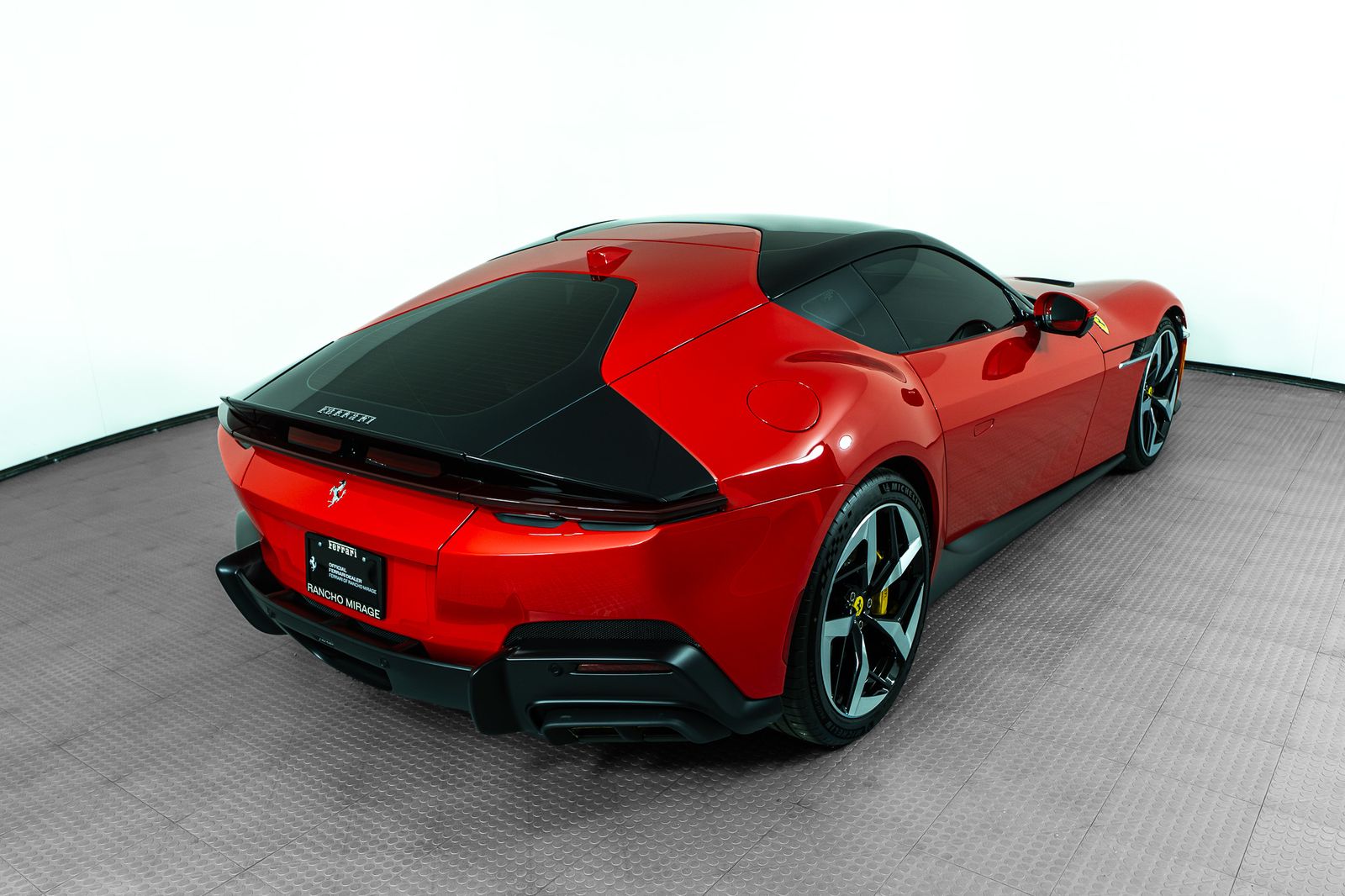 2025 Ferrari 12Cilindri — foto completa 9 de 51
