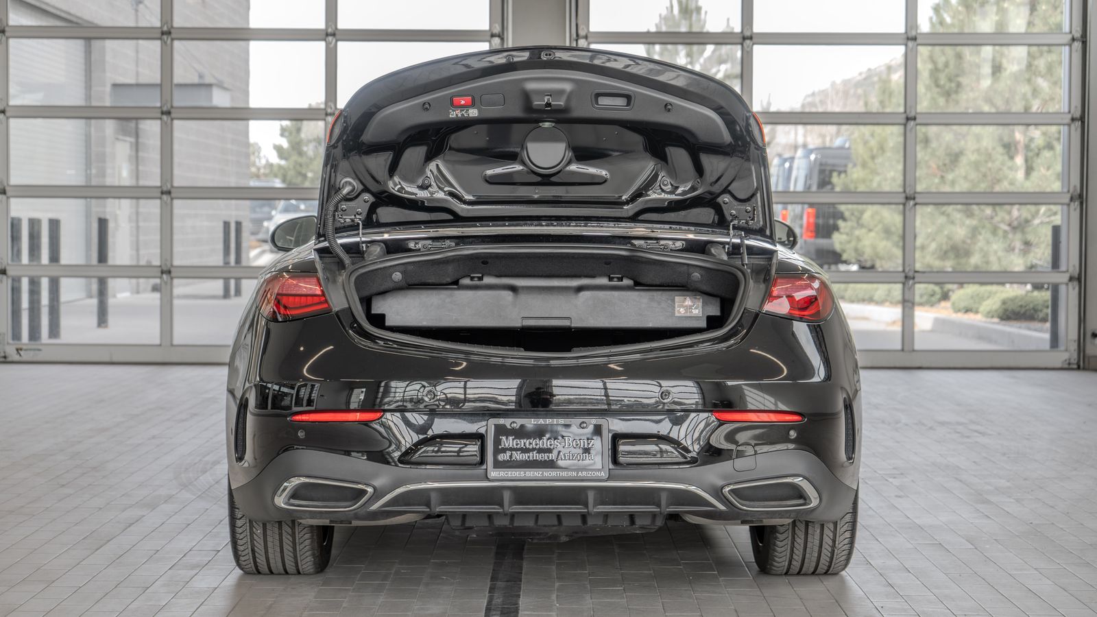 2025 Mercedes-Benz CLE CLE 300 — full photo 15 of 37