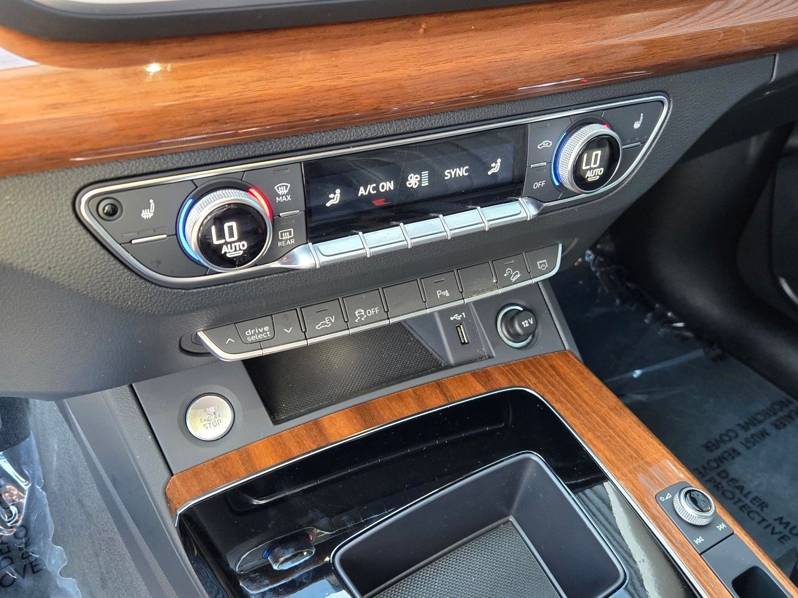 2024 Audi Q5 e 55 Premium — full photo 20 of 45