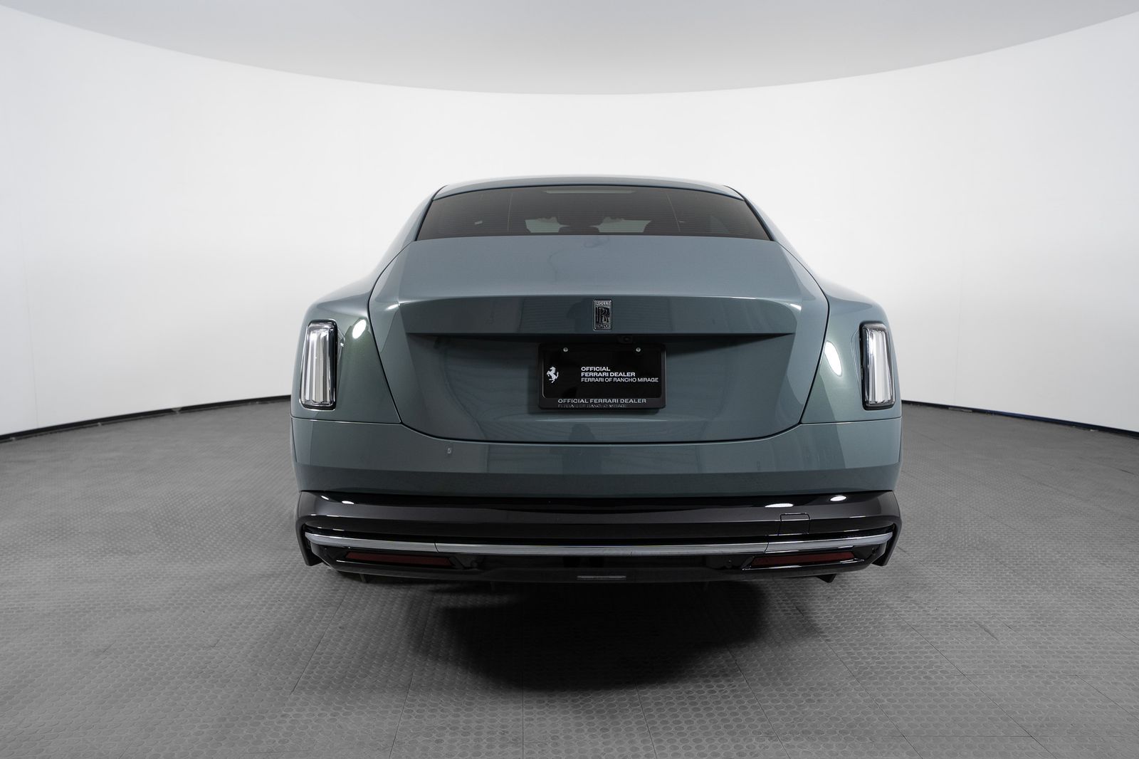 2024 Rolls-Royce Spectre — full photo 4 of 54