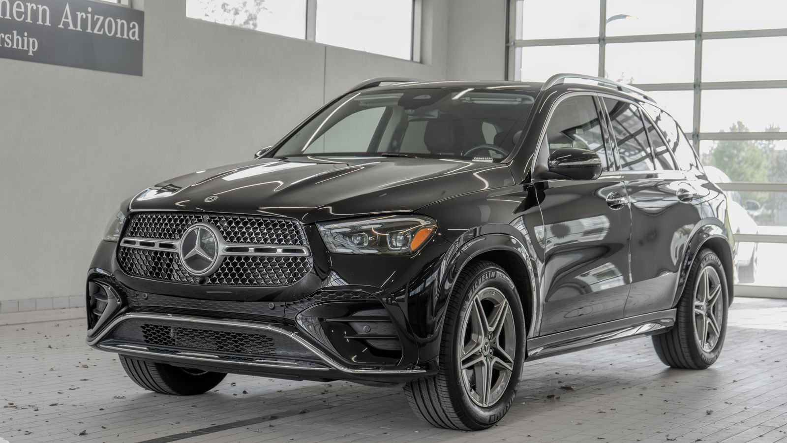 2025 Mercedes-Benz GLE GLE 450 — full photo 25 of 34
