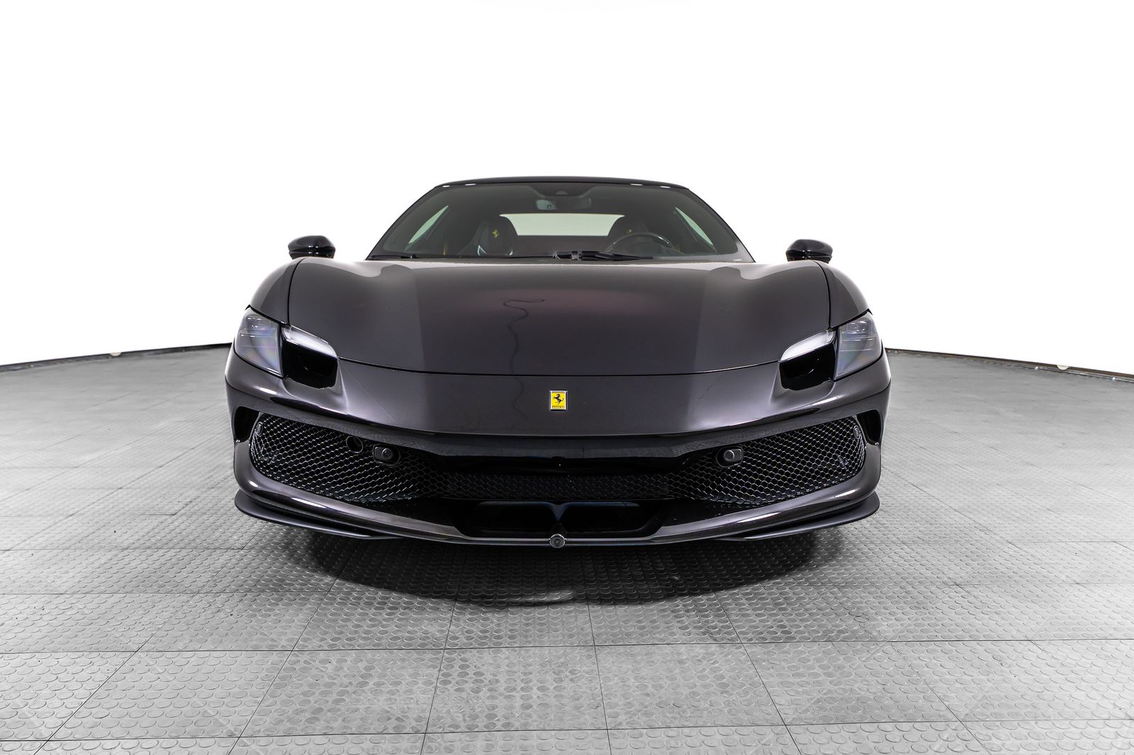 2024 Ferrari 296 GTB — foto completa 8 de 41