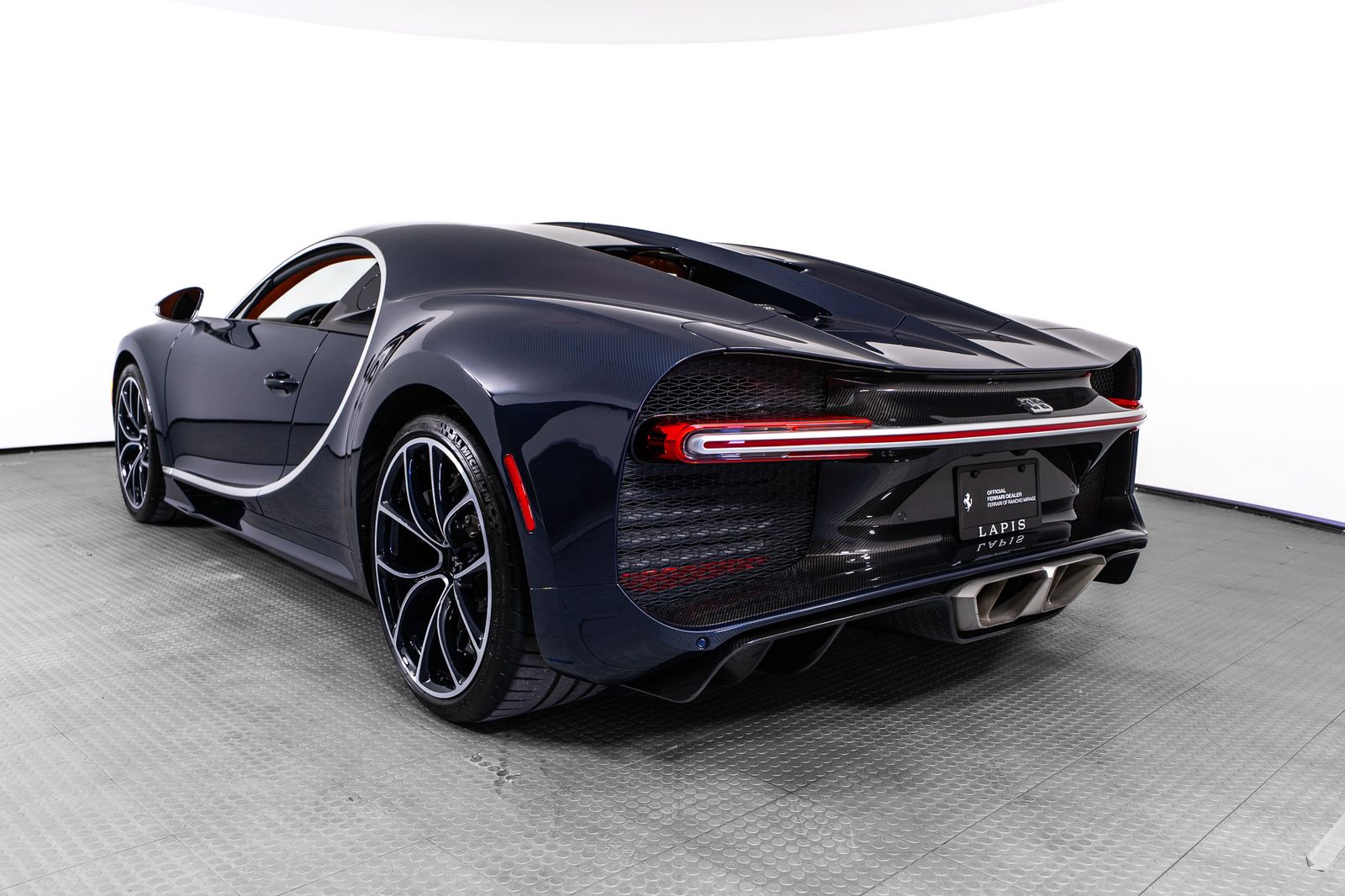 2018 Bugatti Chiron — full photo 4 of 86