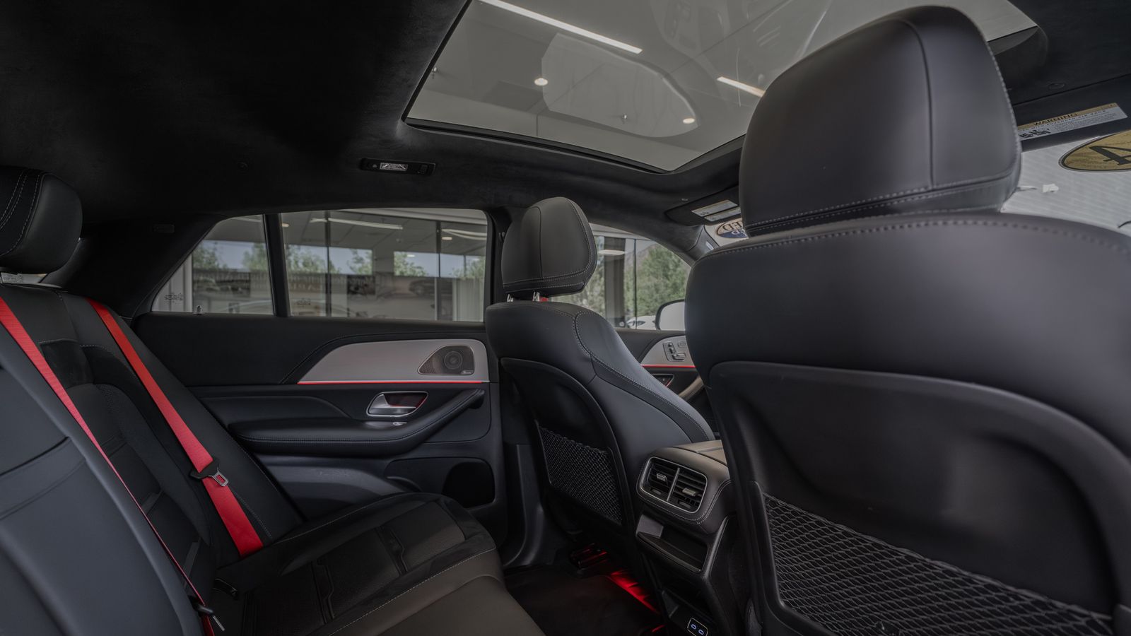 2024 Mercedes-Benz GLE GLE 63 S AMG® — foto completa 28 de 35