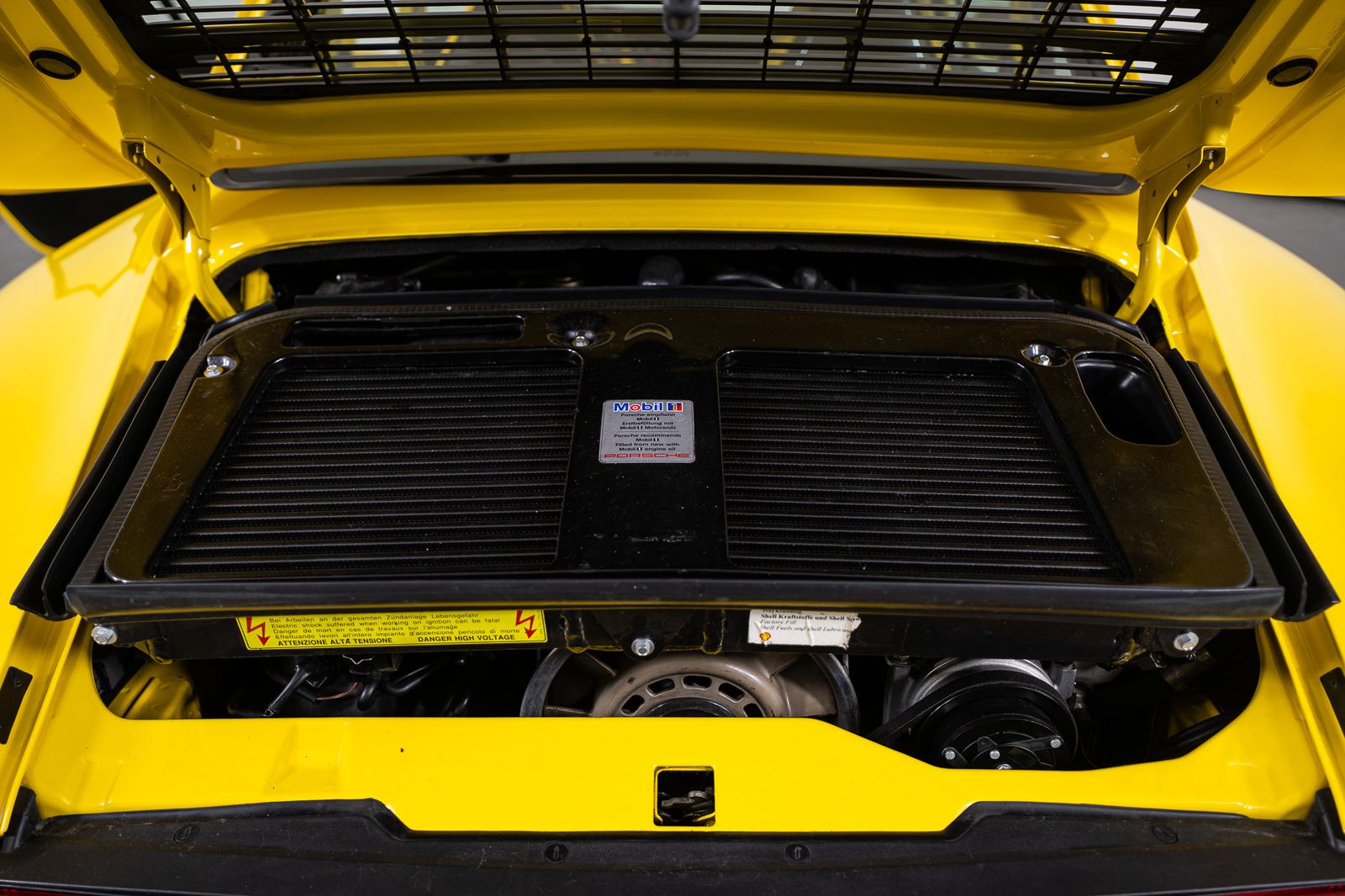 1996 Porsche 911 — full photo 36 of 45