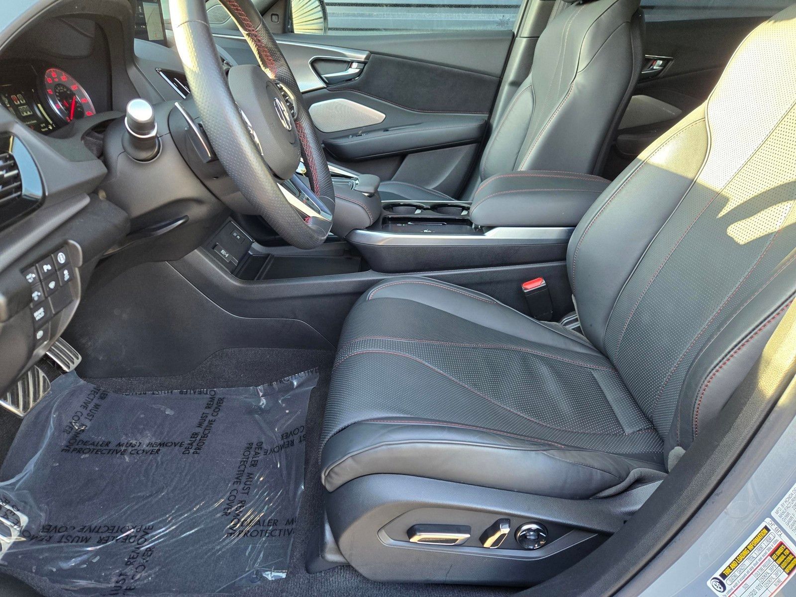 2025 Acura RDX A-Spec Advance Package — full photo 26 of 28