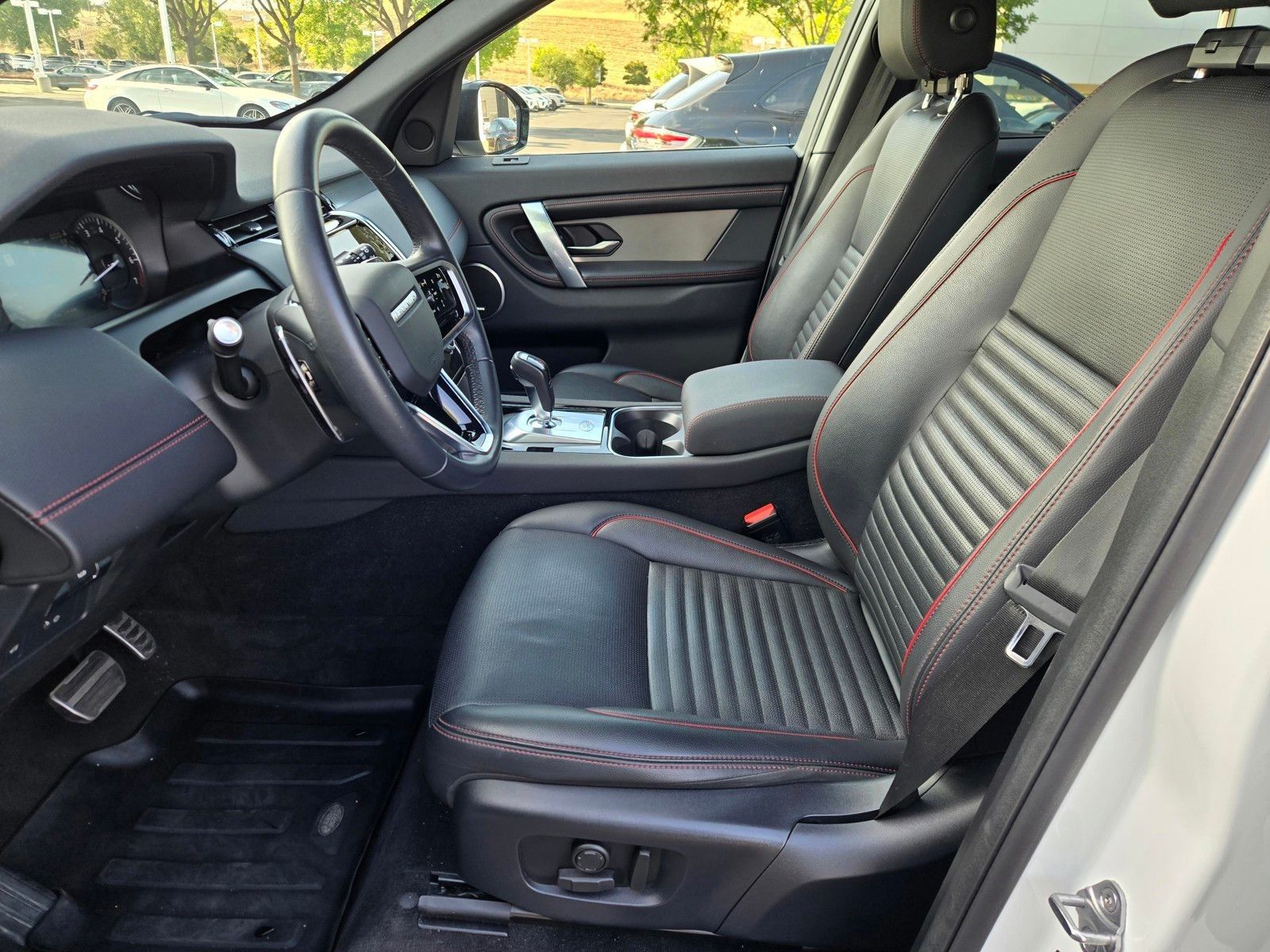 2023 Land Rover Discovery Sport SE R-Dynamic — foto completa 25 de 45