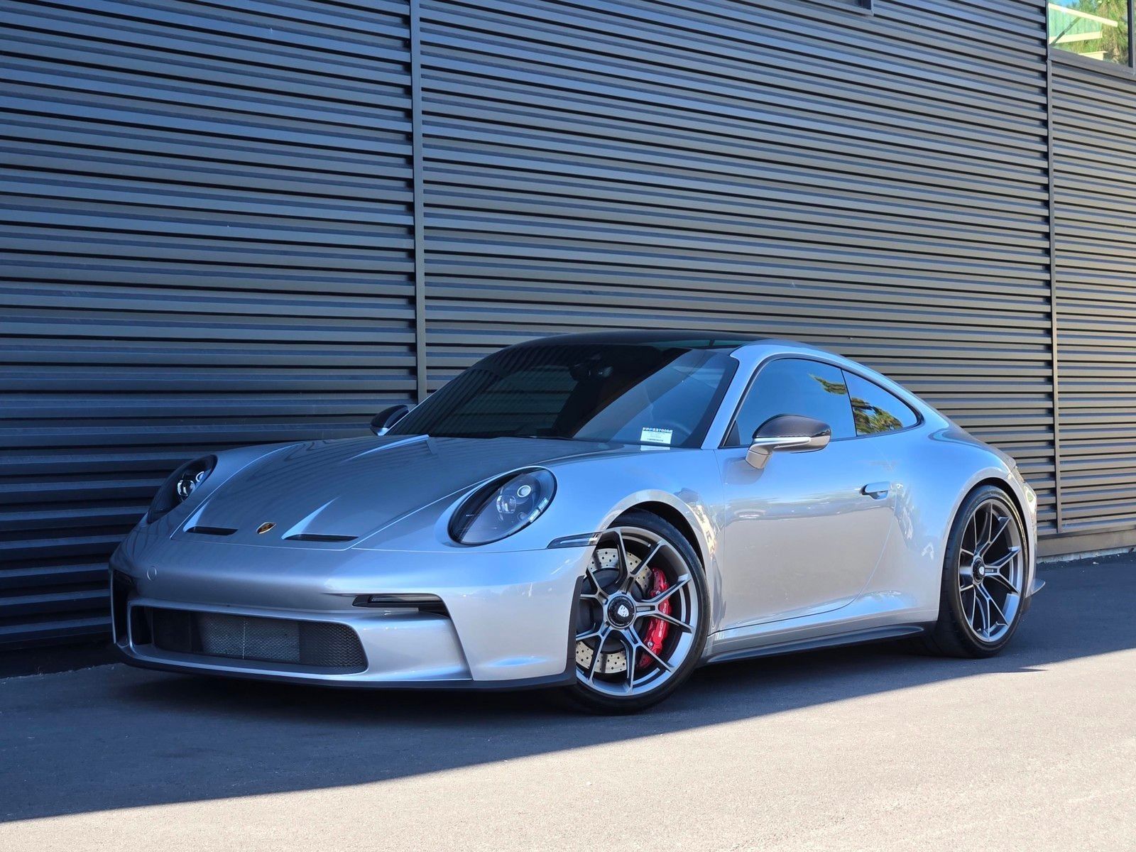 2023 Porsche 911 GT3 — full photo 1 of 27