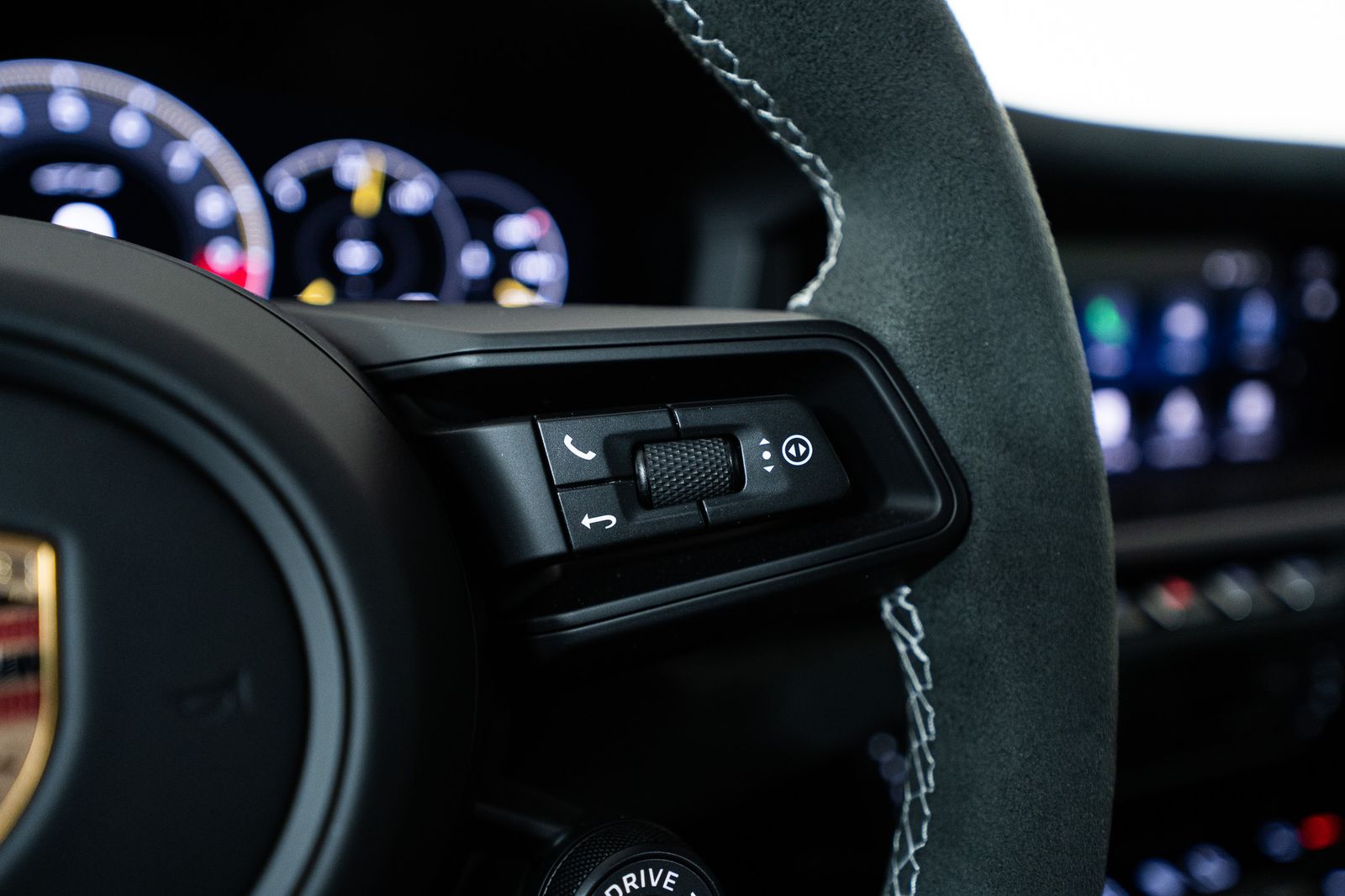 2026 Porsche 911 GT3 — full photo 34 of 42