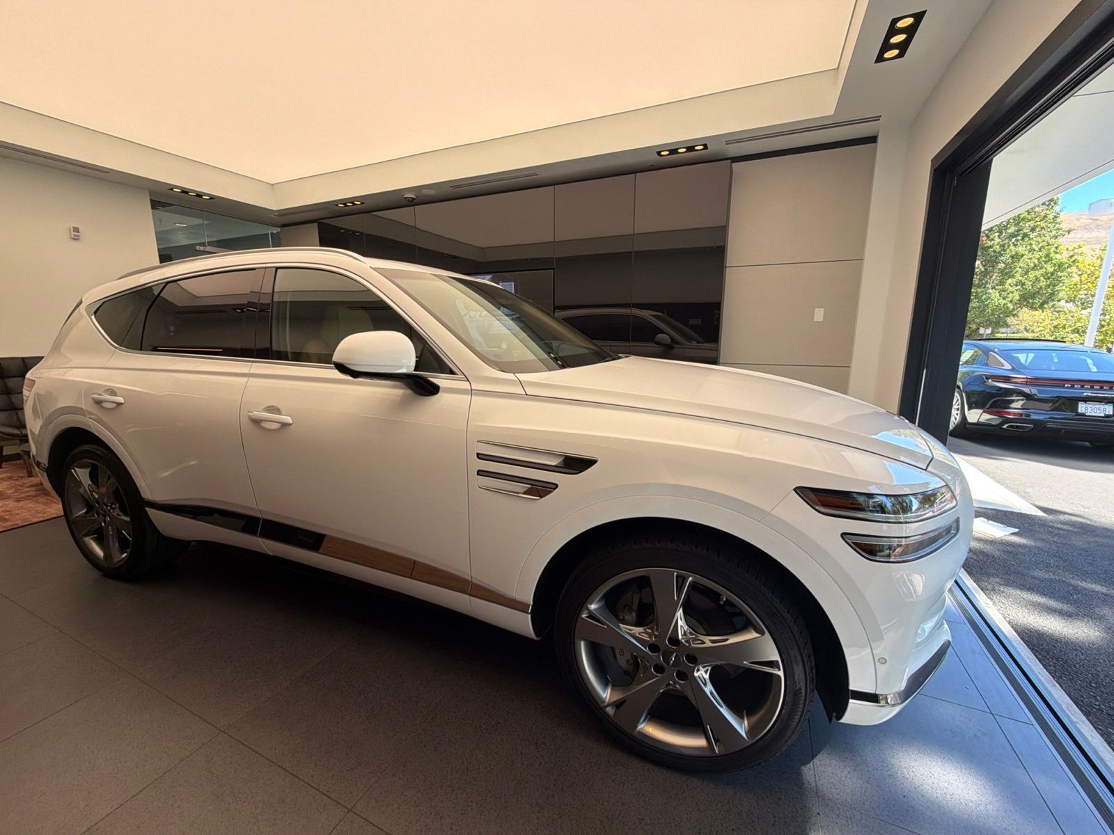 2024 Genesis GV80 2.5T — foto completa 4 de 10