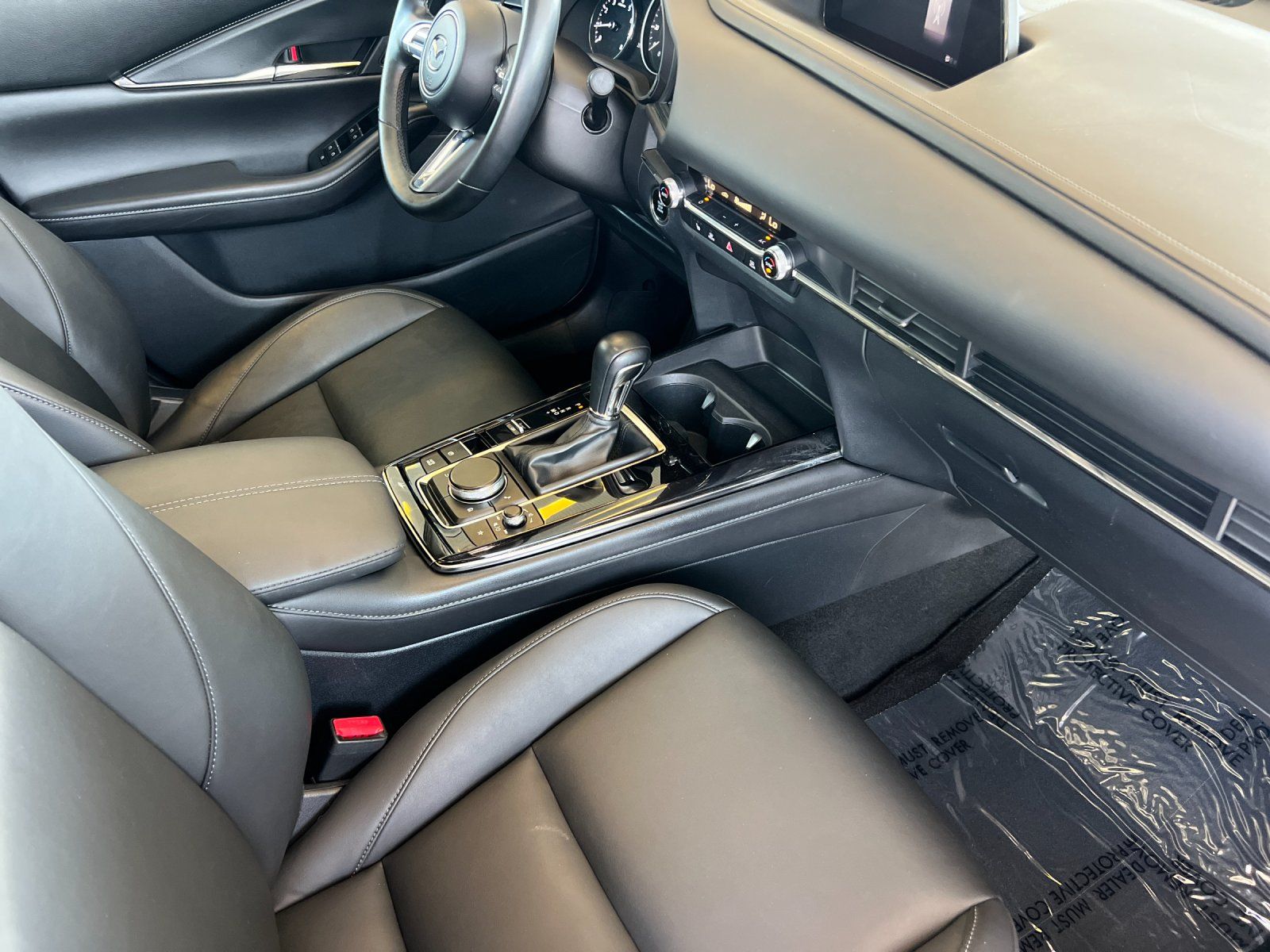2021 Mazda CX-30 Turbo — full photo 16 of 28