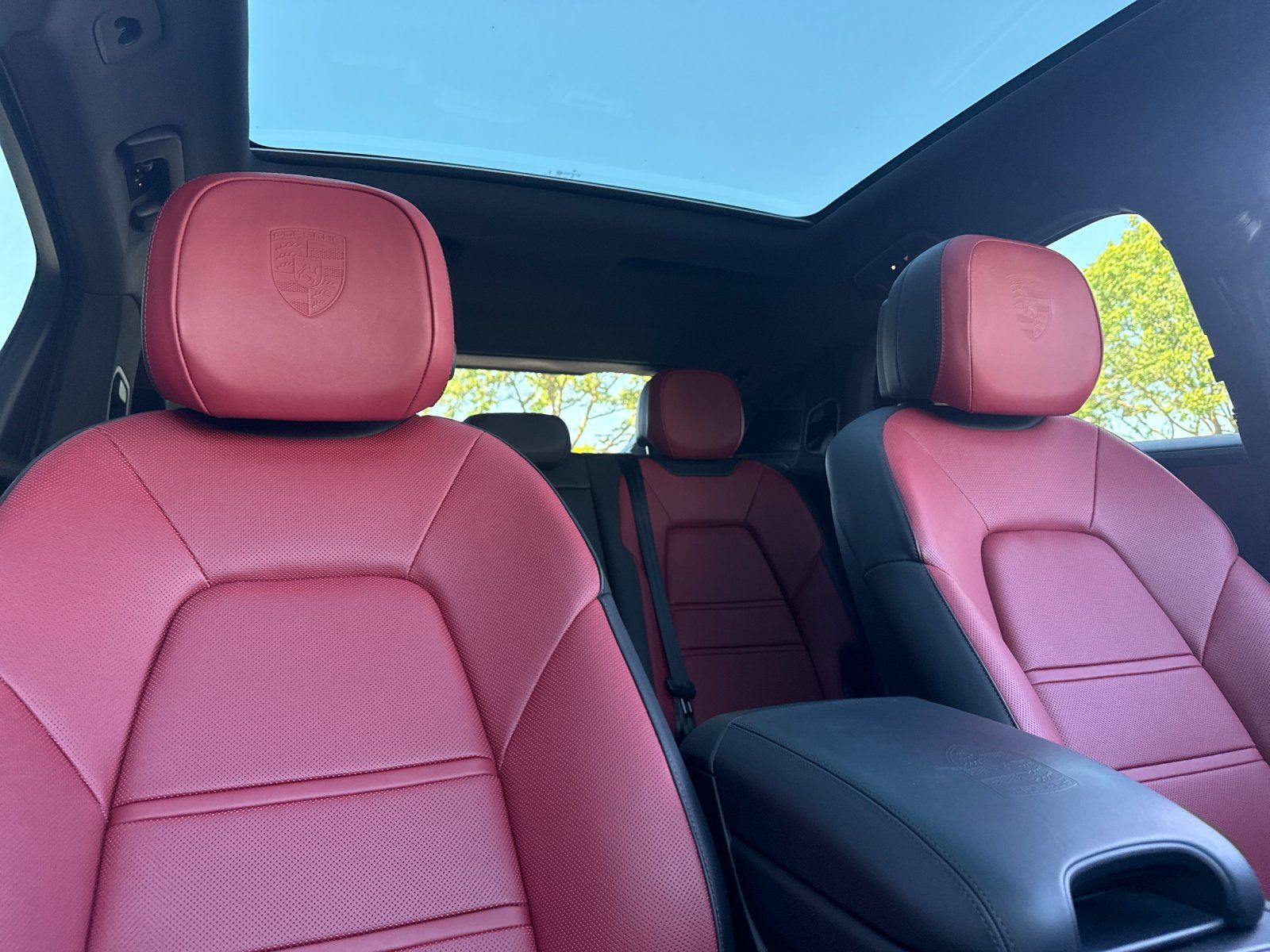 2026 Porsche Cayenne Coupe S — foto completa 17 de 28