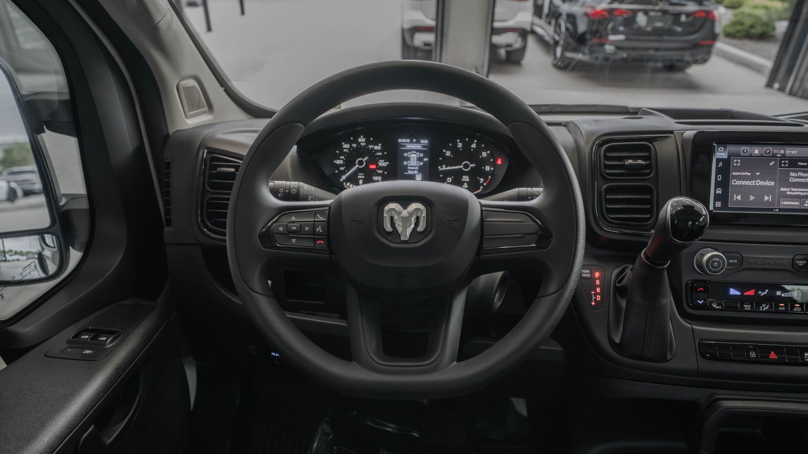 2024 Ram ProMaster 3500 High Roof — full photo 9 of 37