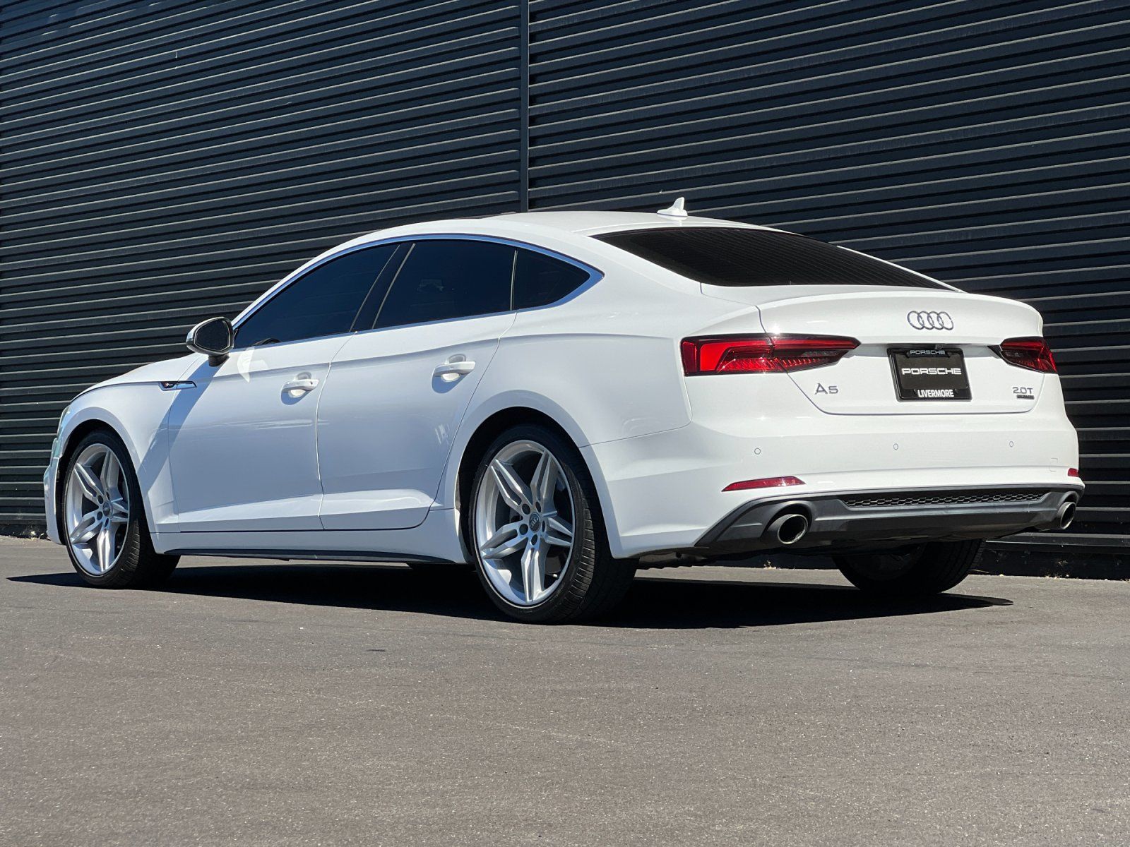 2018 Audi A5 2.0T Premium Plus — full photo 4 of 29