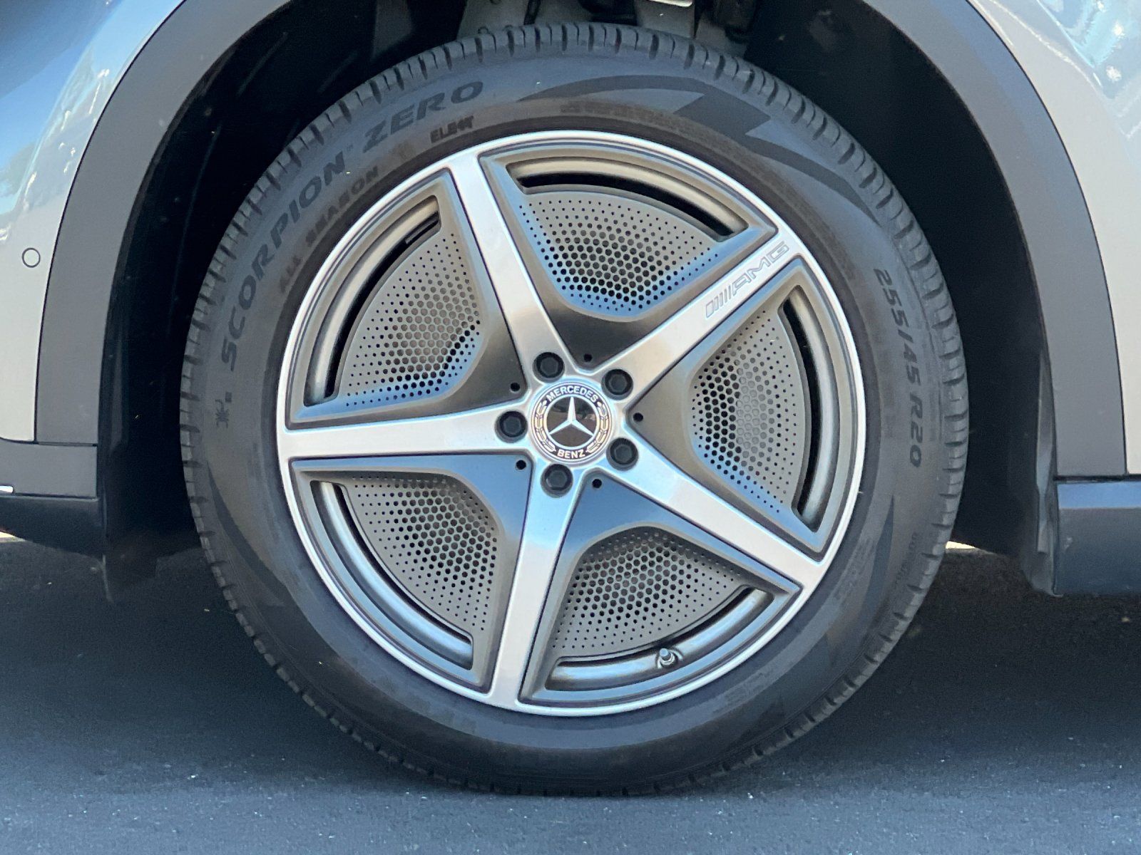 2023 Mercedes-Benz EQE 350+ SUV — full photo 26 of 28