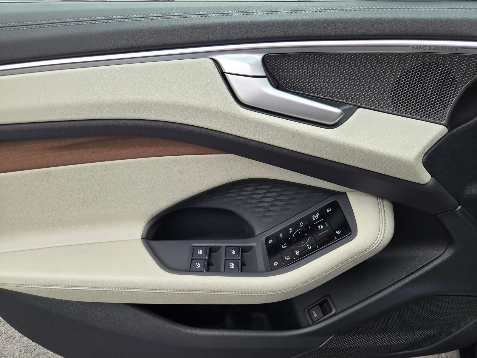 2026 Audi A6 Prestige — full photo 17 of 45