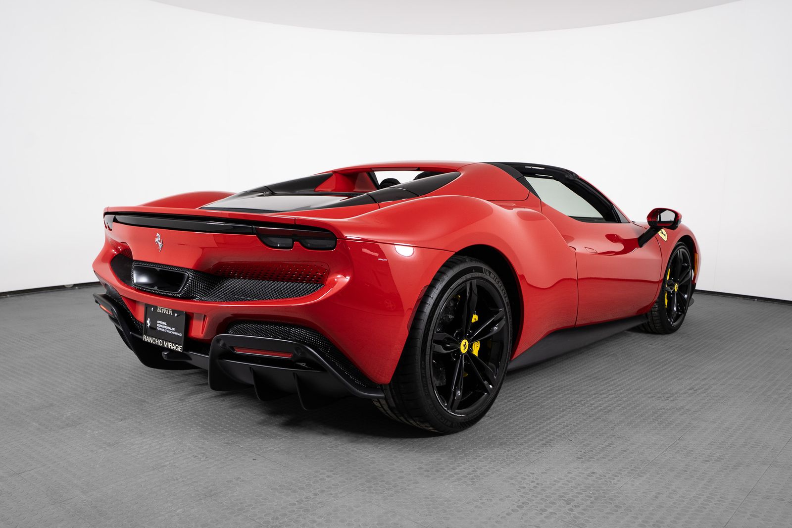 2025 Ferrari 296 GTS — full photo 6 of 43