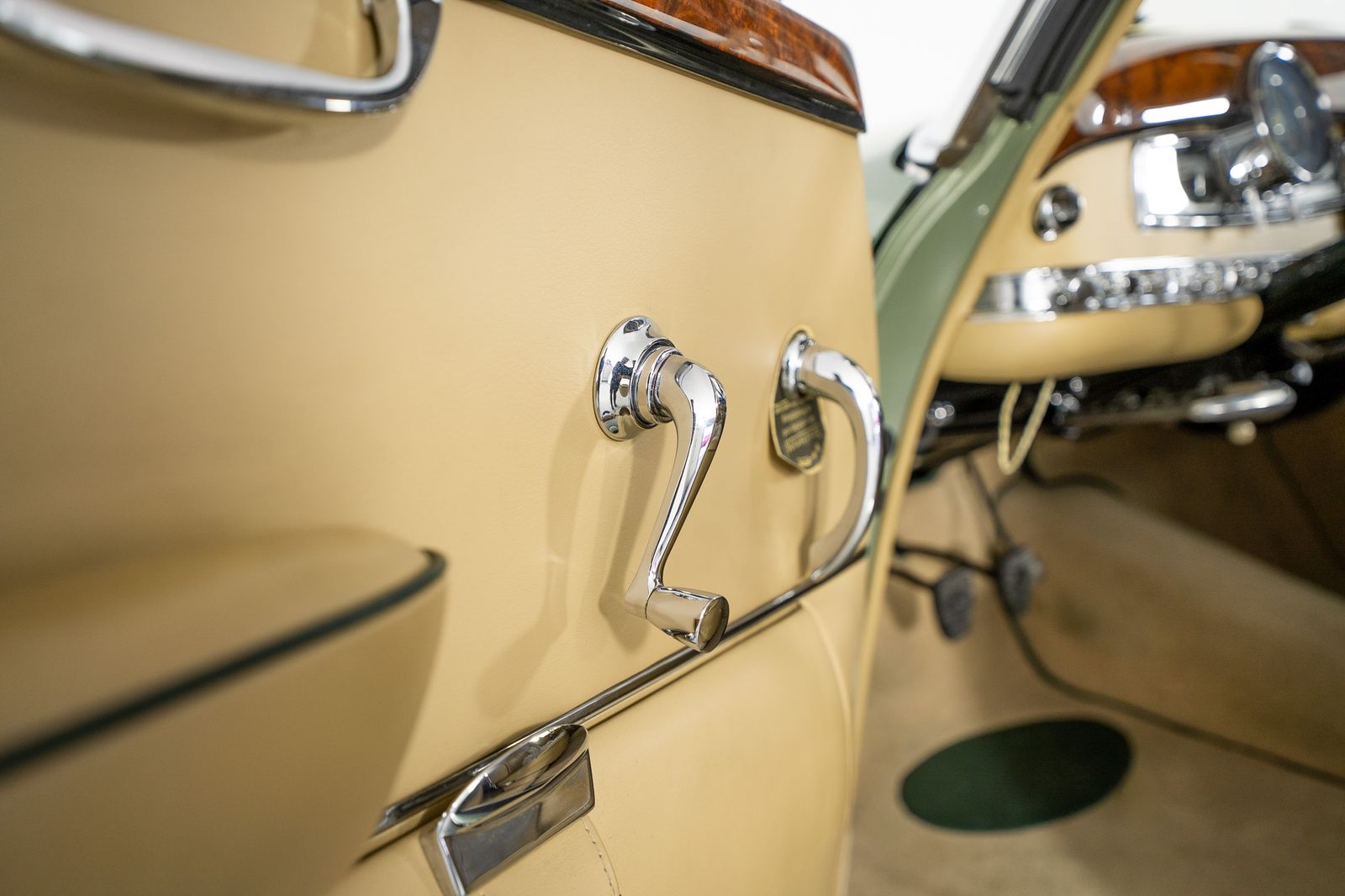 1953 Mercedes-Benz 300-Class — full photo 20 of 100
