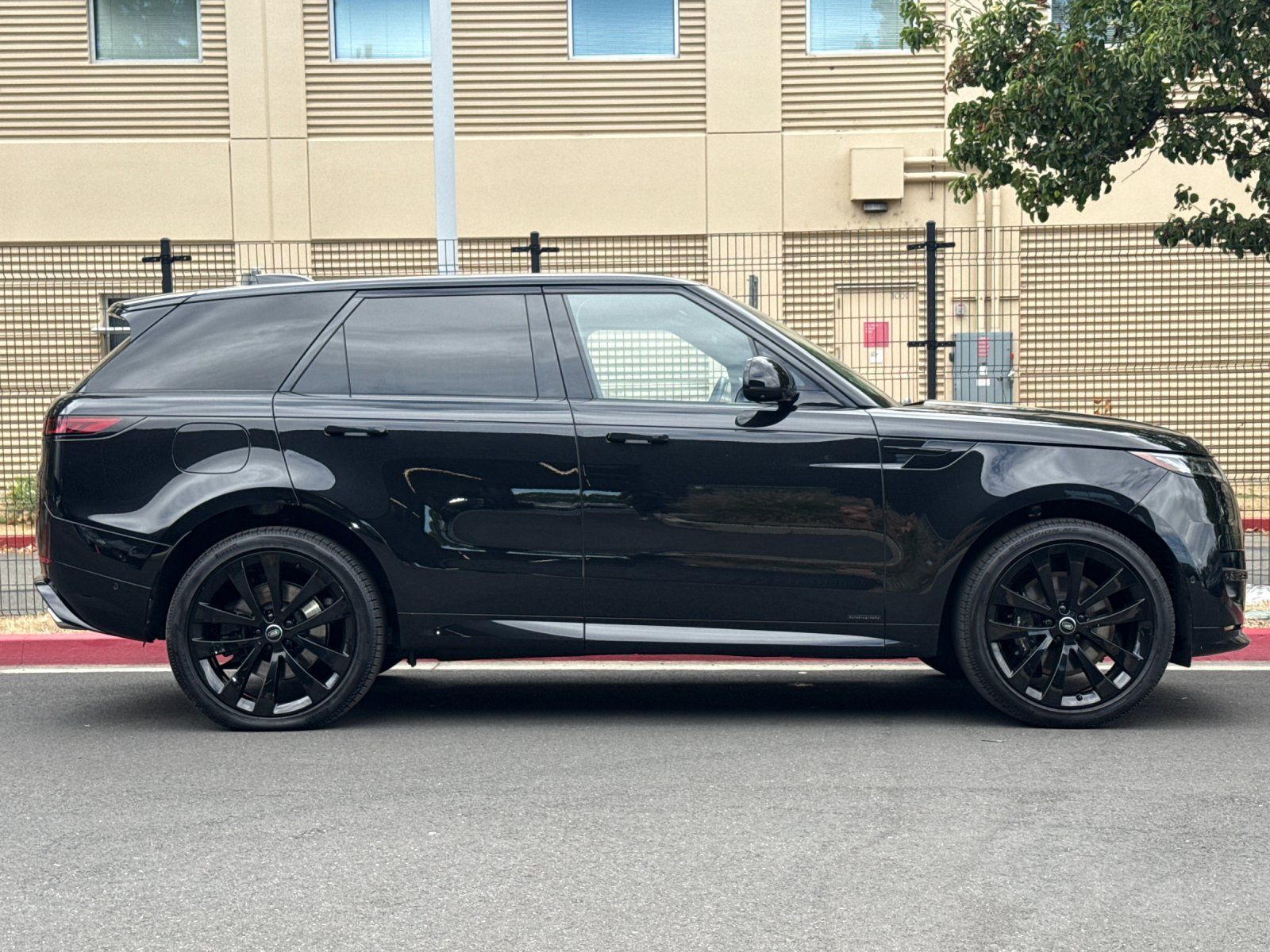 2025 Land Rover Range Rover Sport Autobiography — foto completa 6 de 29