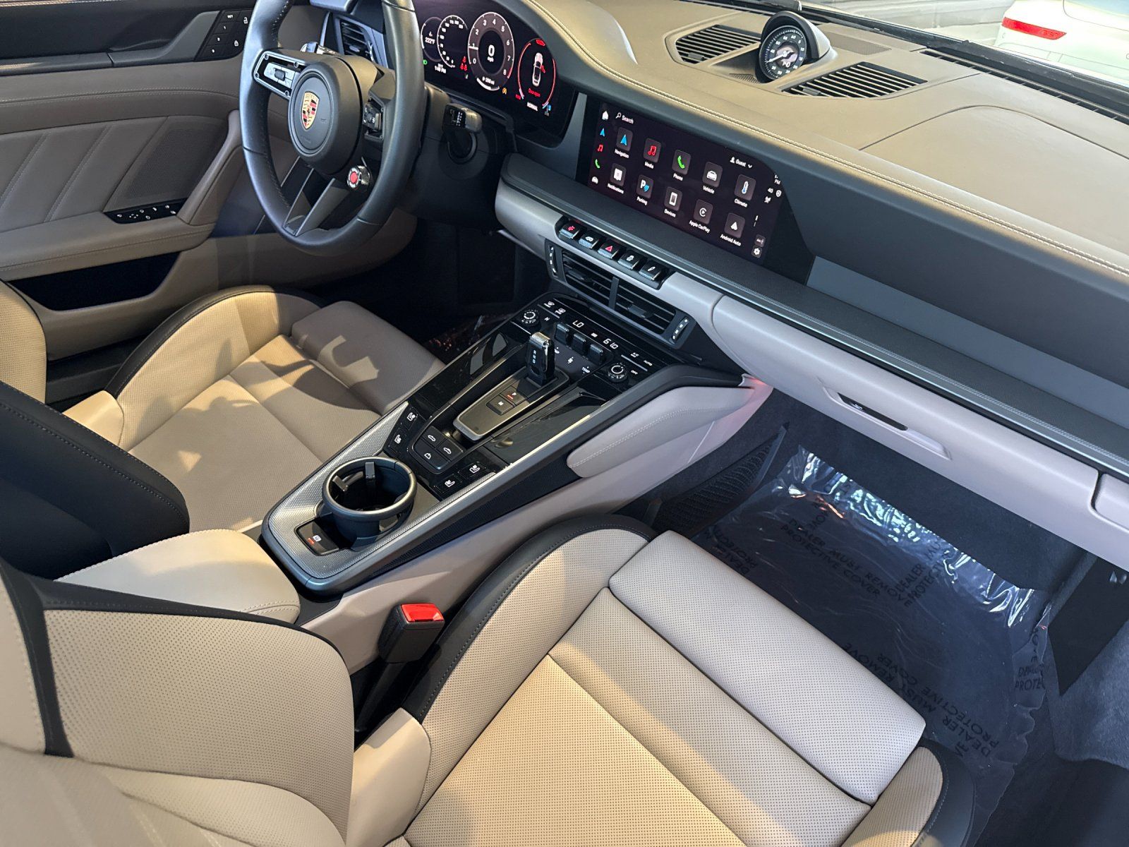 2025 Porsche 911 Carrera S — foto completa 14 de 29