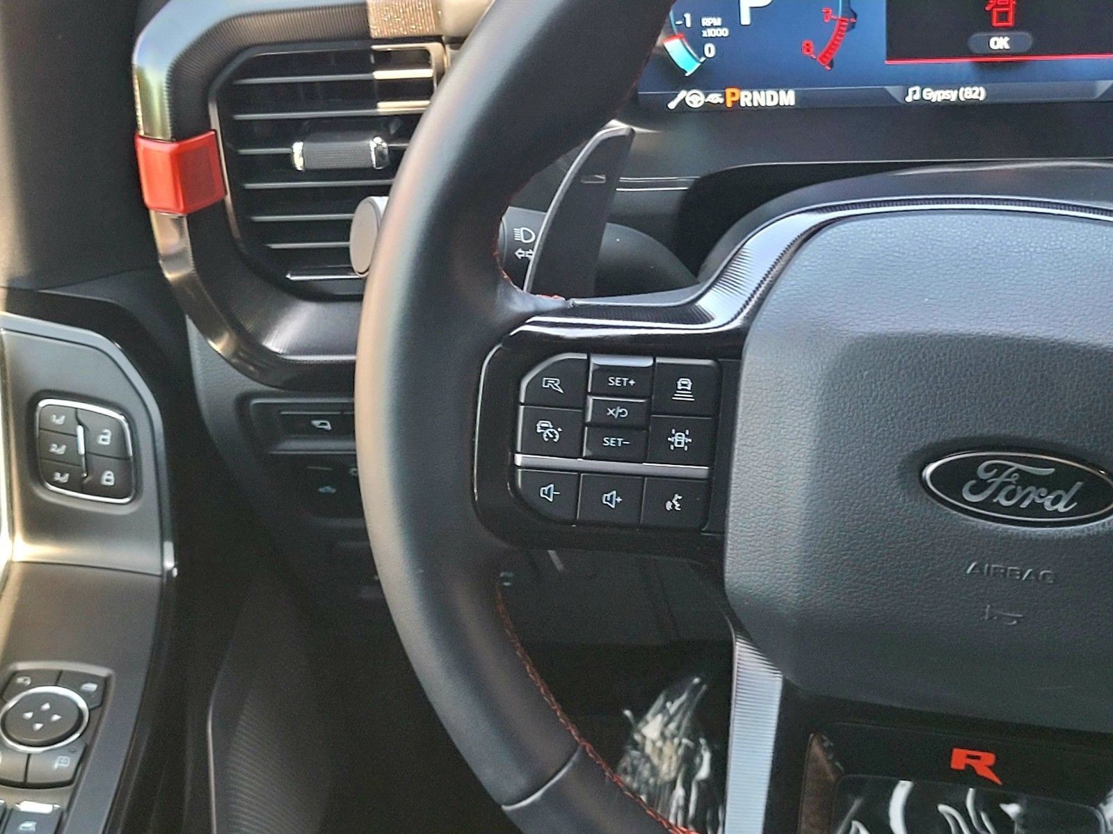 2024 Ford F-150 Raptor — full photo 16 of 46