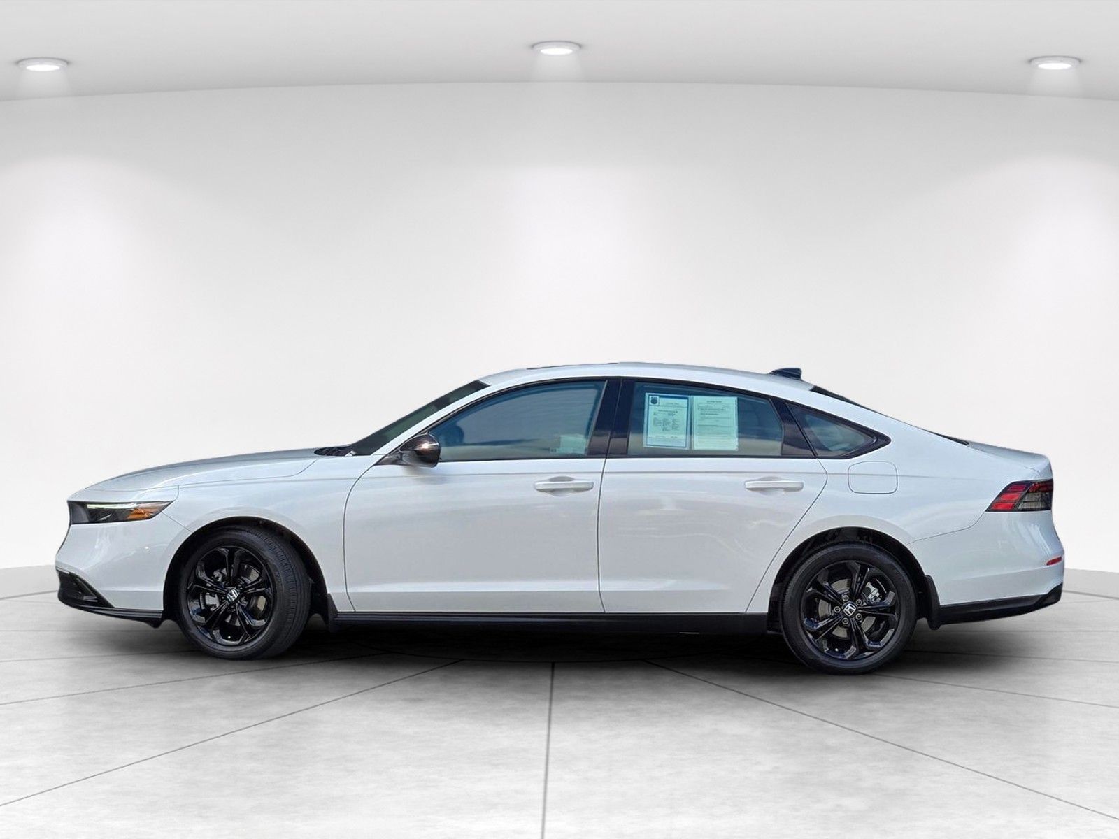 2025 Honda Accord SE — full photo 4 of 28