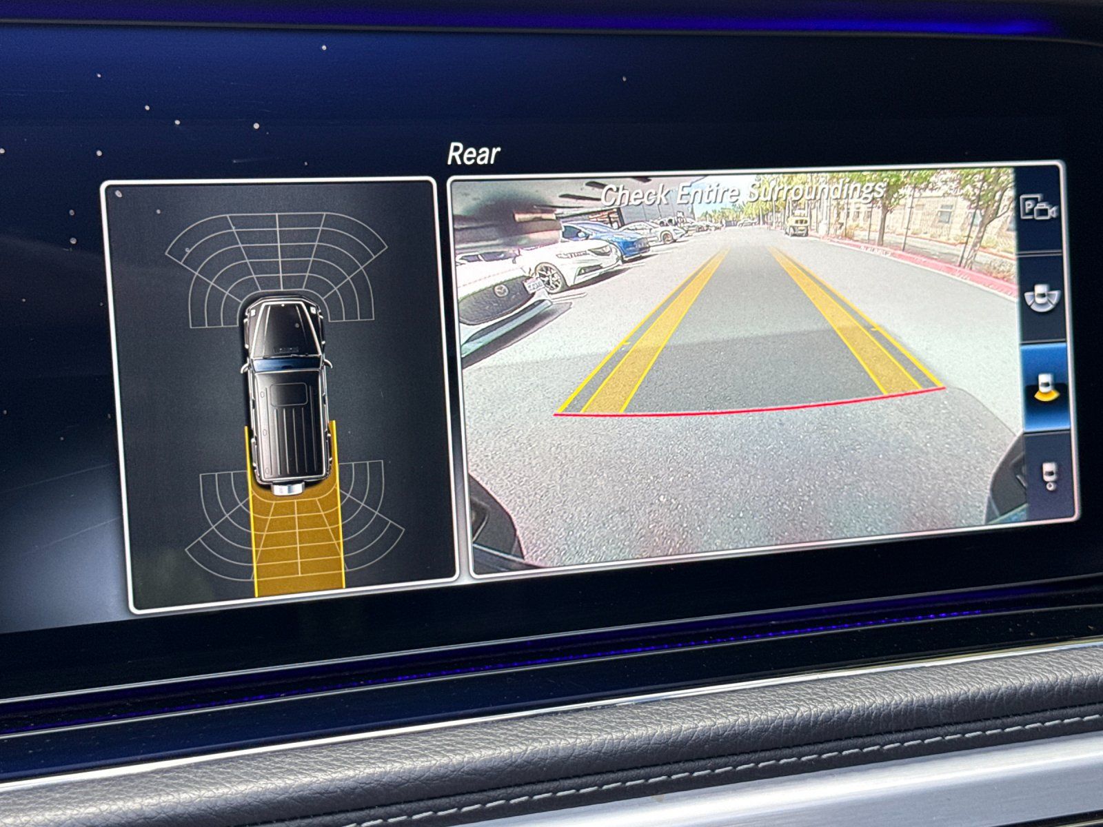 2022 Mercedes-Benz G-Class G 550 — full photo 21 of 31