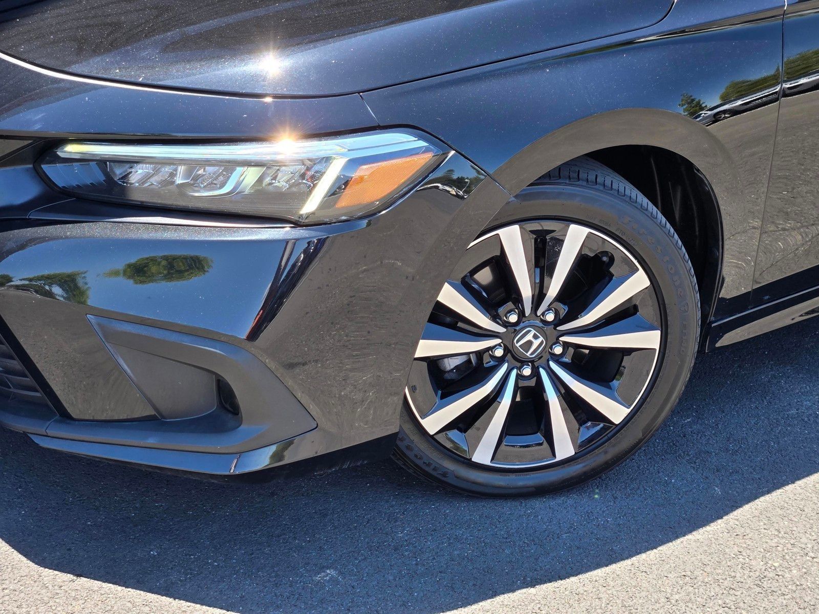 2024 Honda Civic EX — full photo 9 of 45