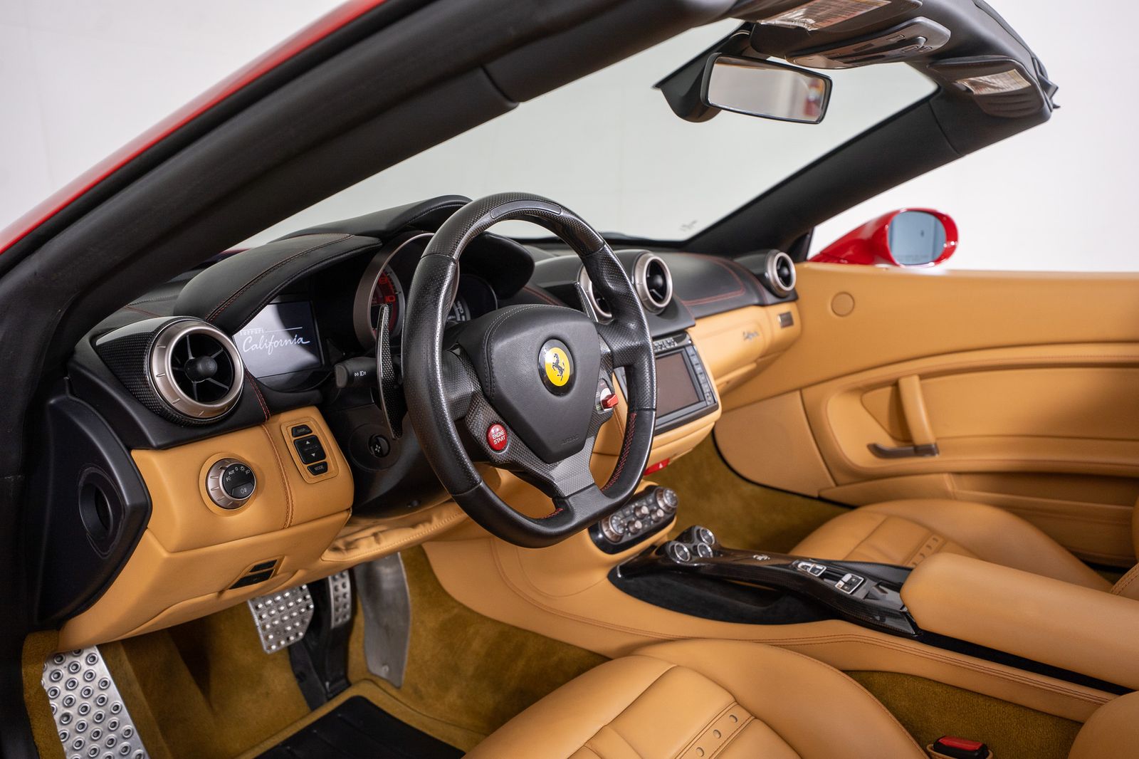 2012 Ferrari California — foto completa 15 de 38