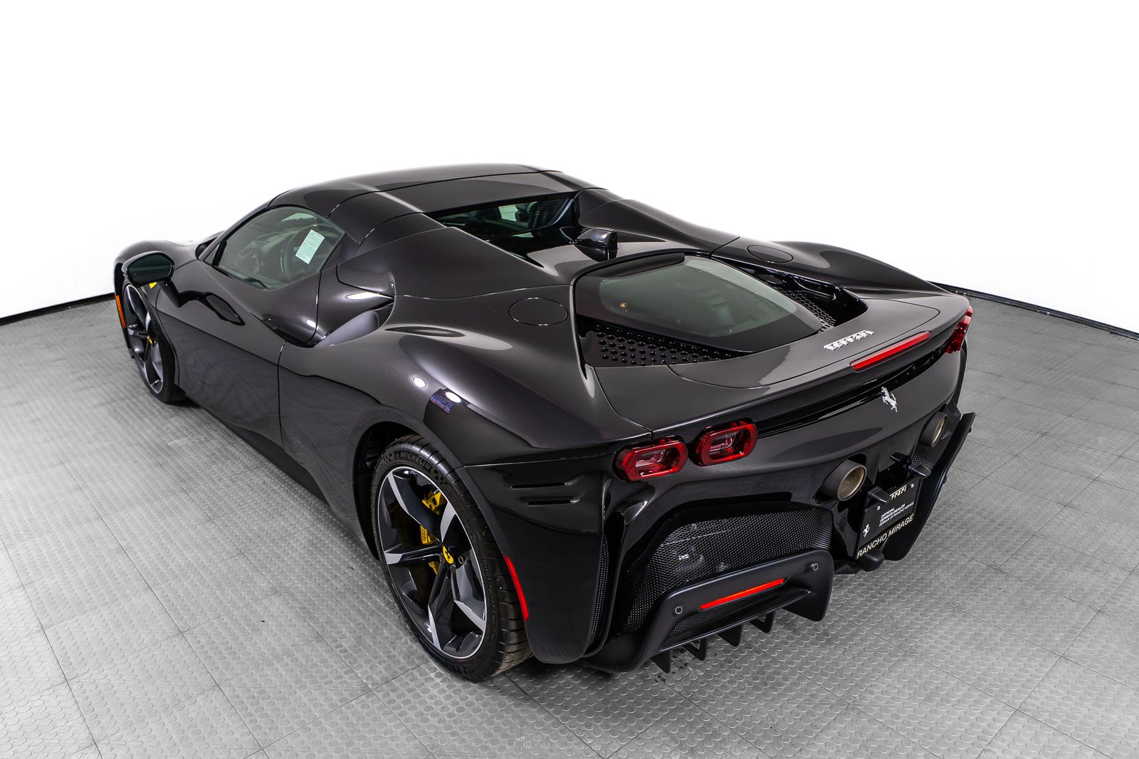 2023 Ferrari SF90 Spider — full photo 49 of 52