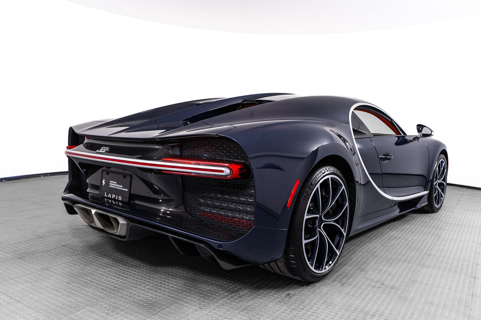 2018 Bugatti Chiron — full photo 8 of 86