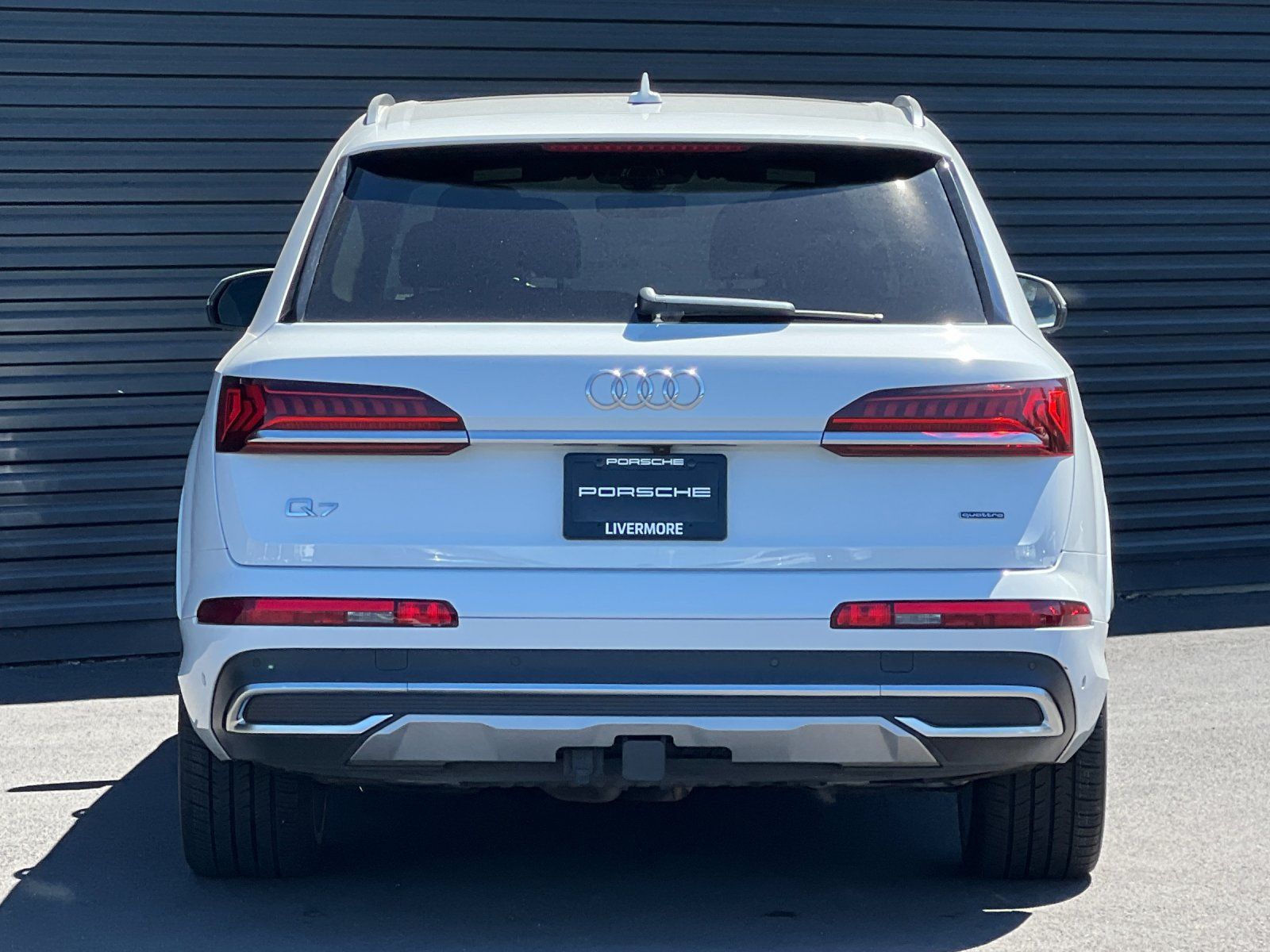 2021 Audi Q7 55 Prestige — foto completa 8 de 31
